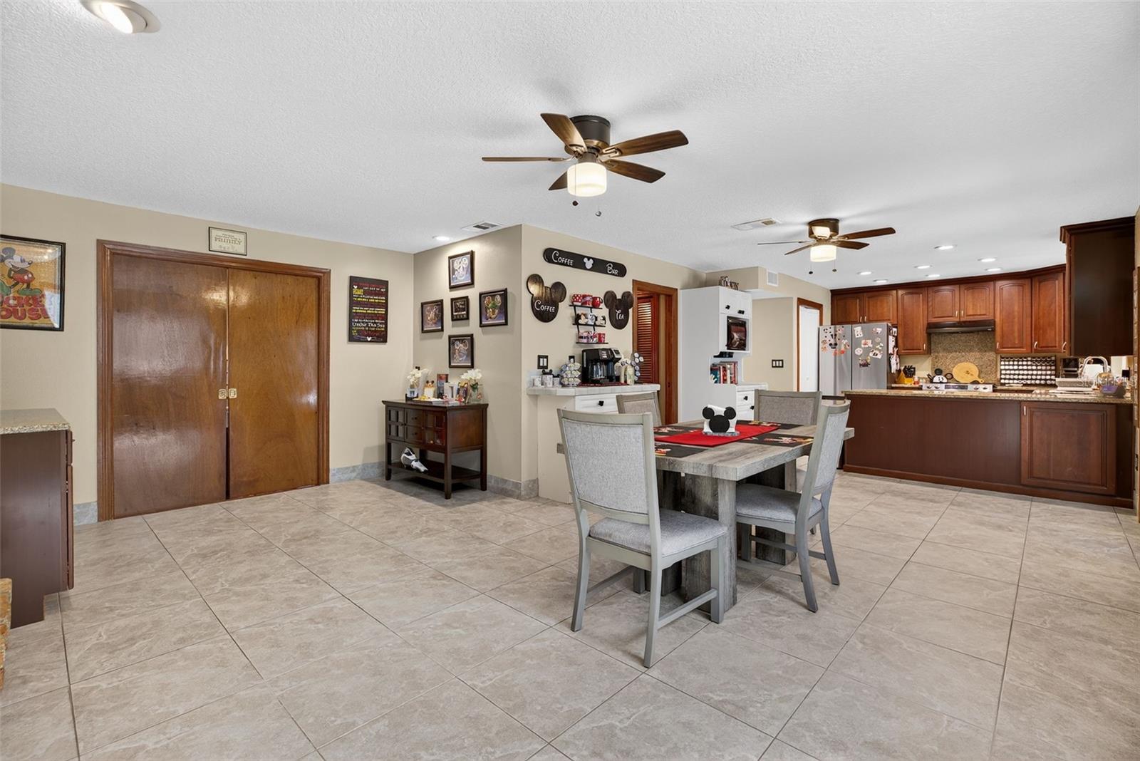 Image 32 of 68 For 1357 Dinsmore Court