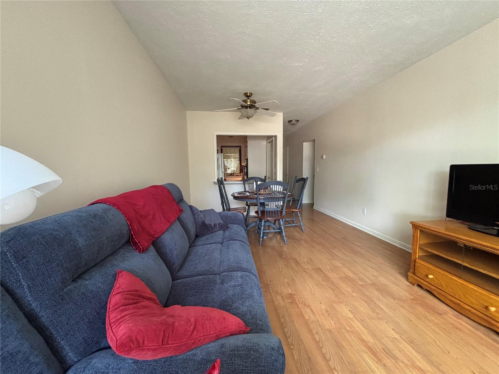 Image 15 of 18 For 223 Windsor Street 6
