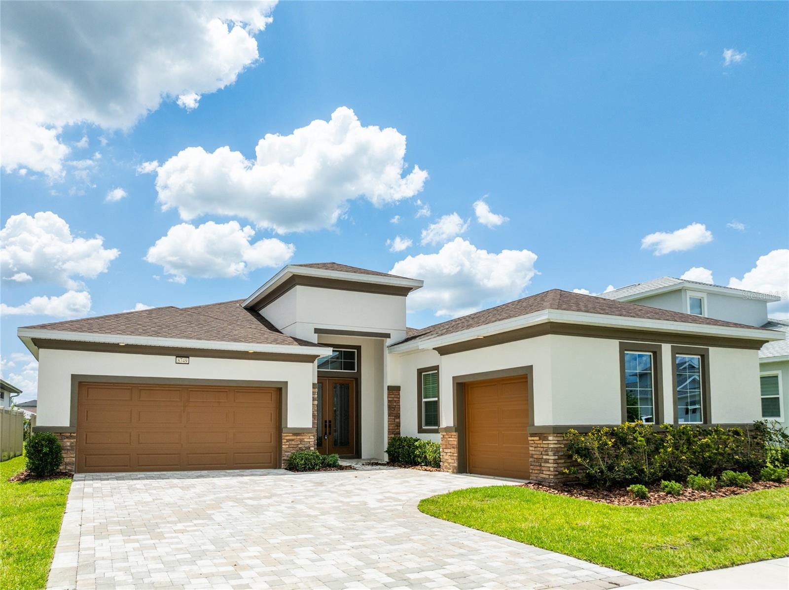 Details for 8749 Drummer Plank Drive, WESLEY CHAPEL, FL 33545