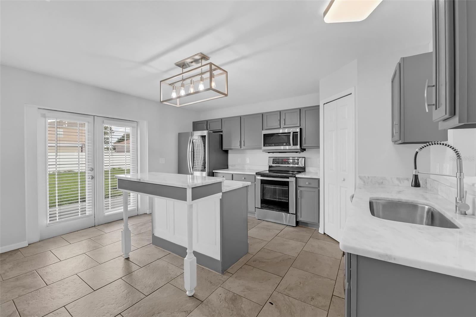 Image 19 of 31 For 11130 Summer Star Drive