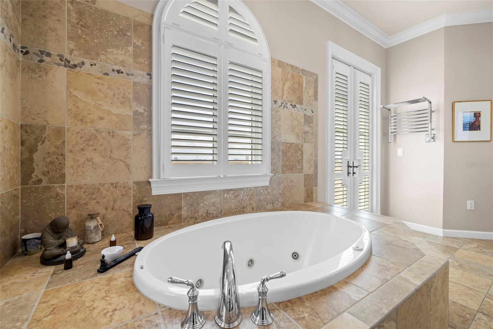 Image 49 of 85 For 610 Rome Avenue 602
