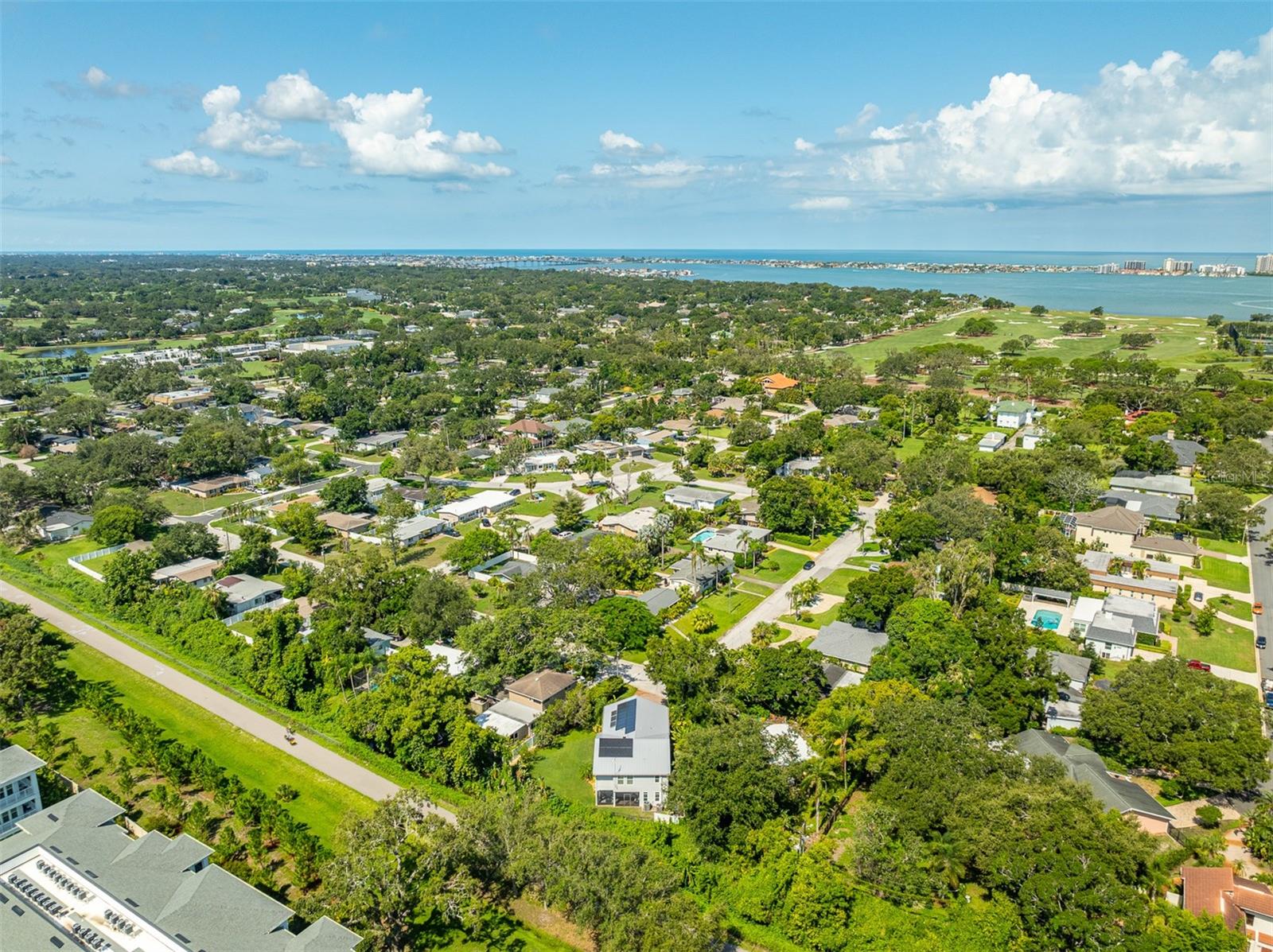 Image 84 of 97 For 321 Barbara Circle