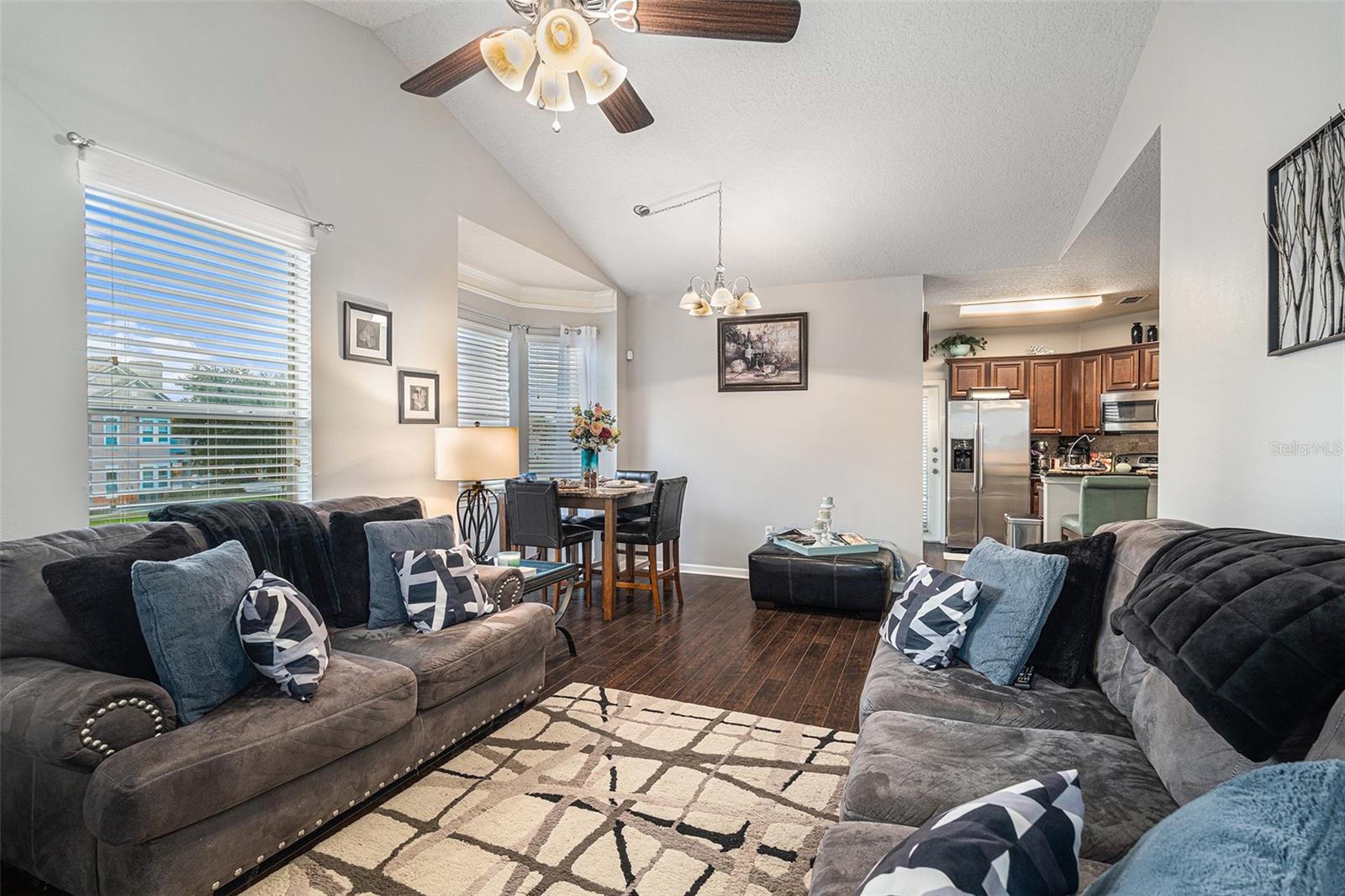 Image 13 of 29 For 10436 Villa View Circle
