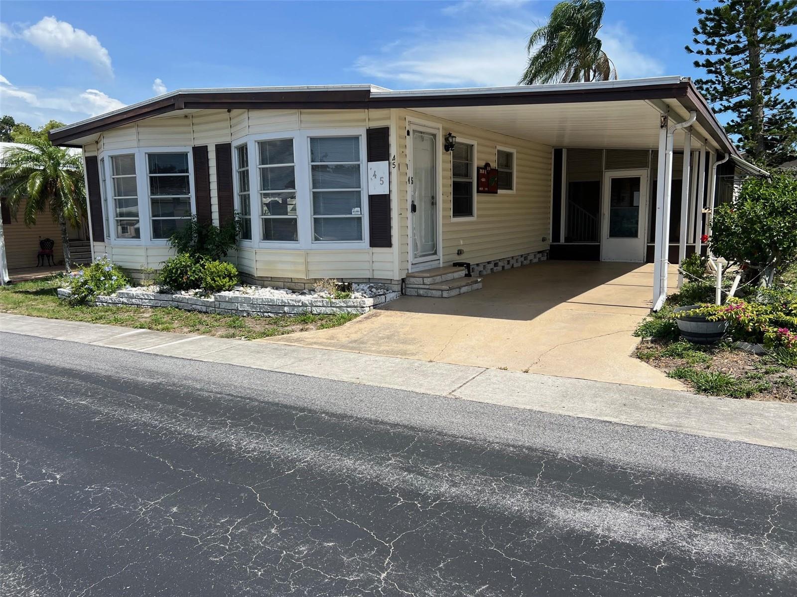 Details for 45 Royal Palm Circle, LARGO, FL 33778