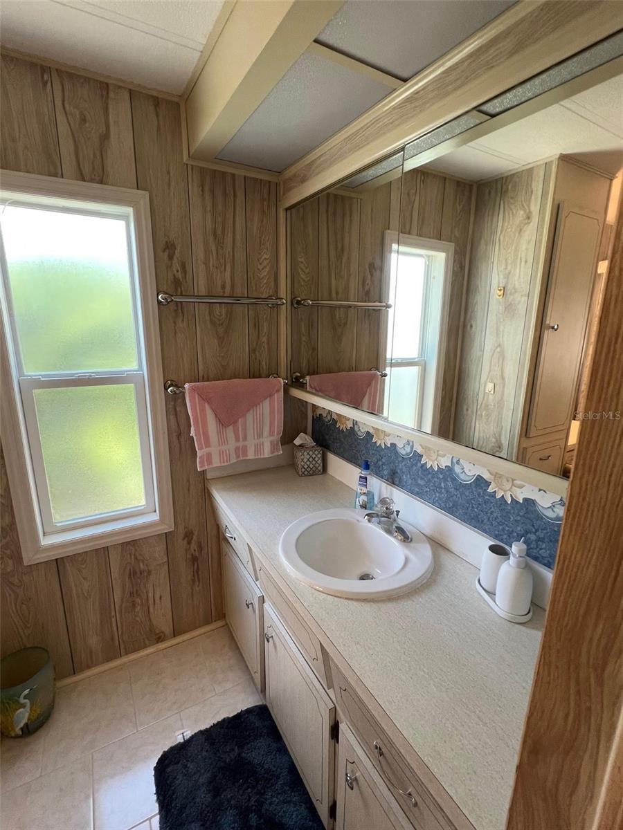 Listing photo id 20 for 45 Royal Palm Circle