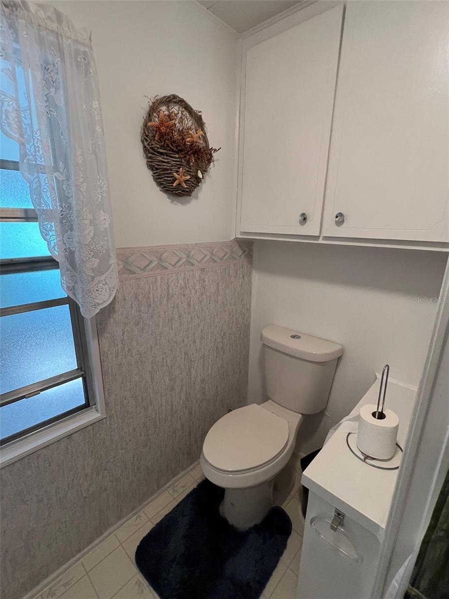 Listing photo id 26 for 45 Royal Palm Circle