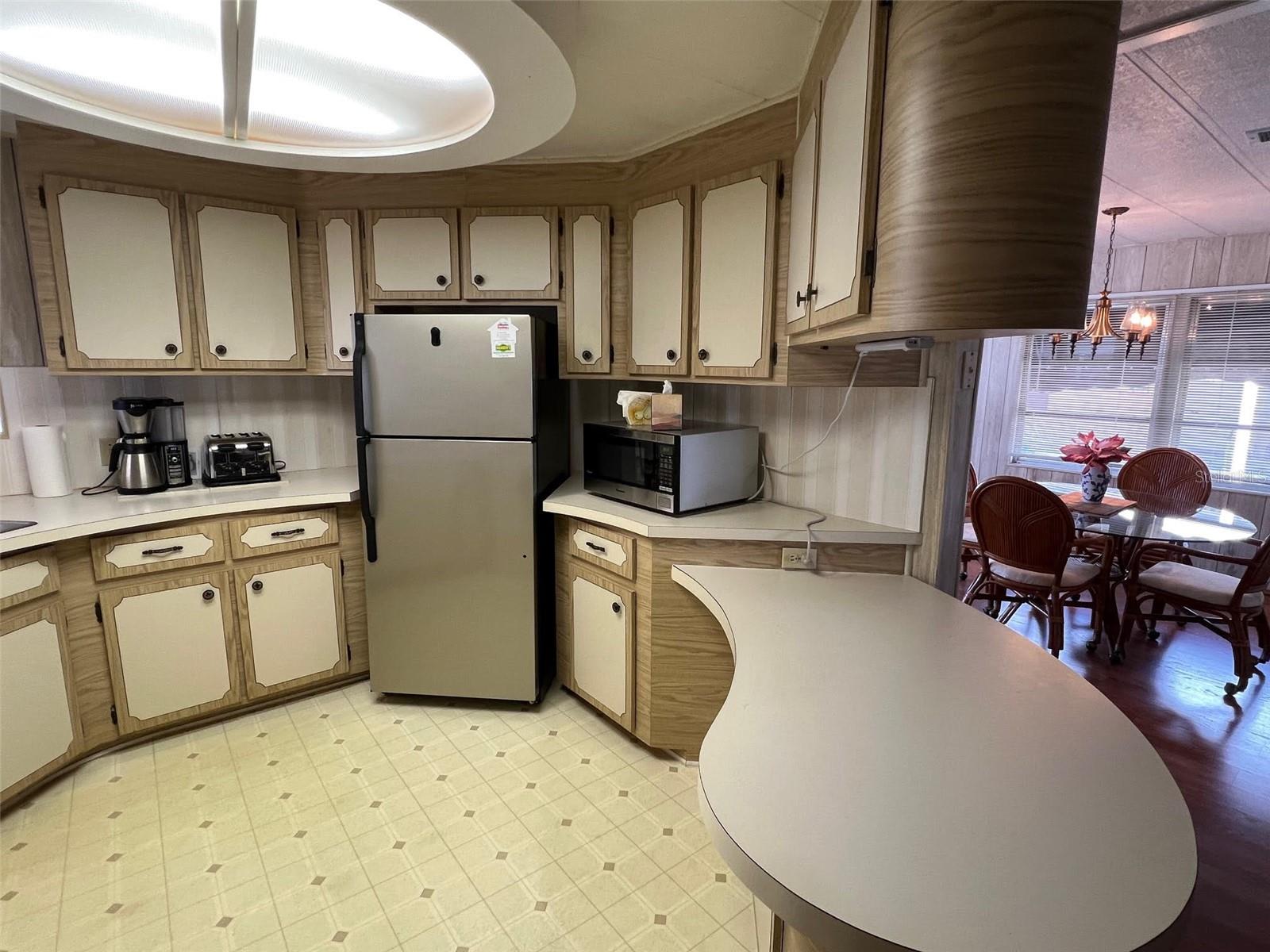 Listing photo id 6 for 45 Royal Palm Circle