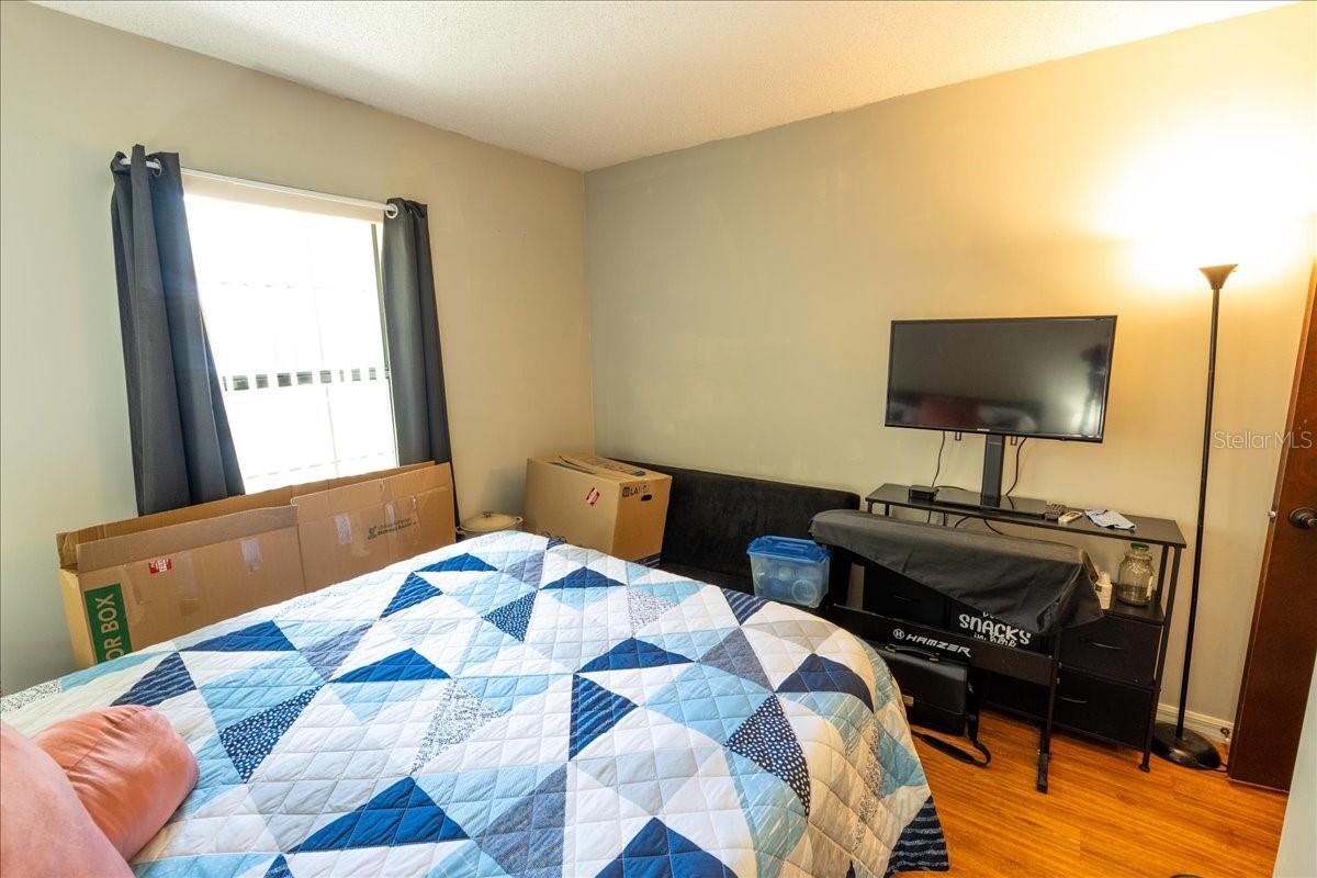 Listing photo id 10 for 35077 Whispering Oaks Blvd