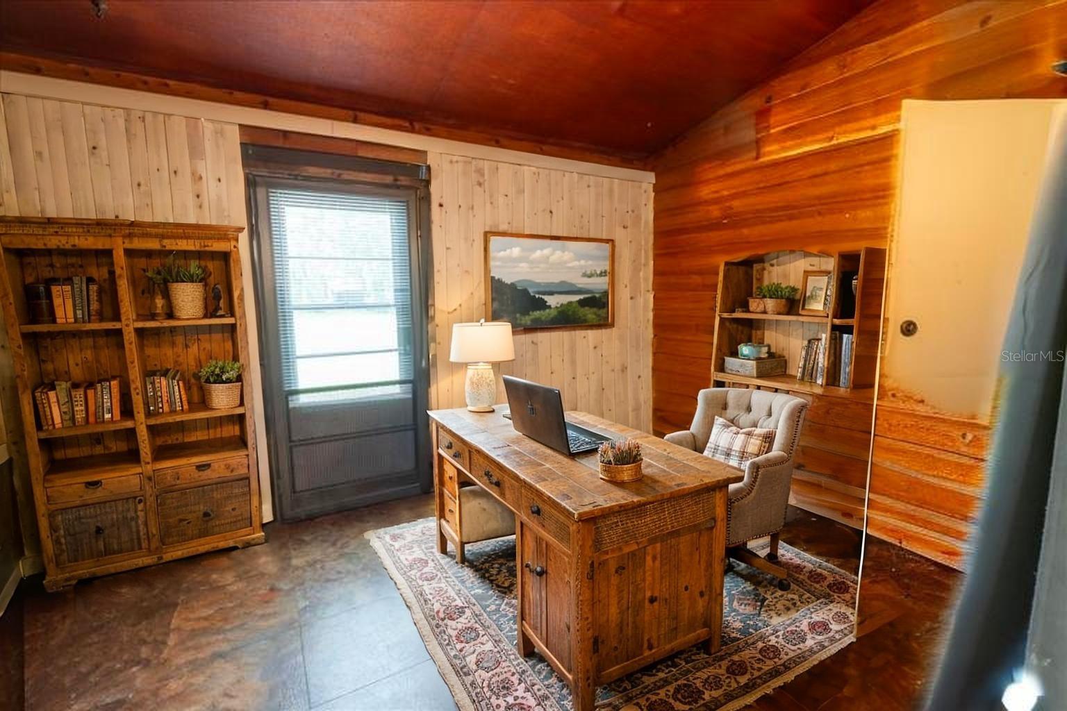 Listing photo id 15 for 35077 Whispering Oaks Blvd