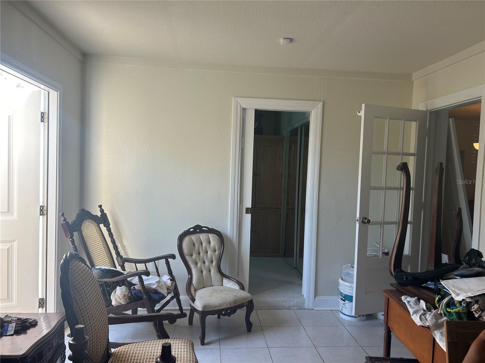 Image 9 of 26 For 5106 Gateway Drive