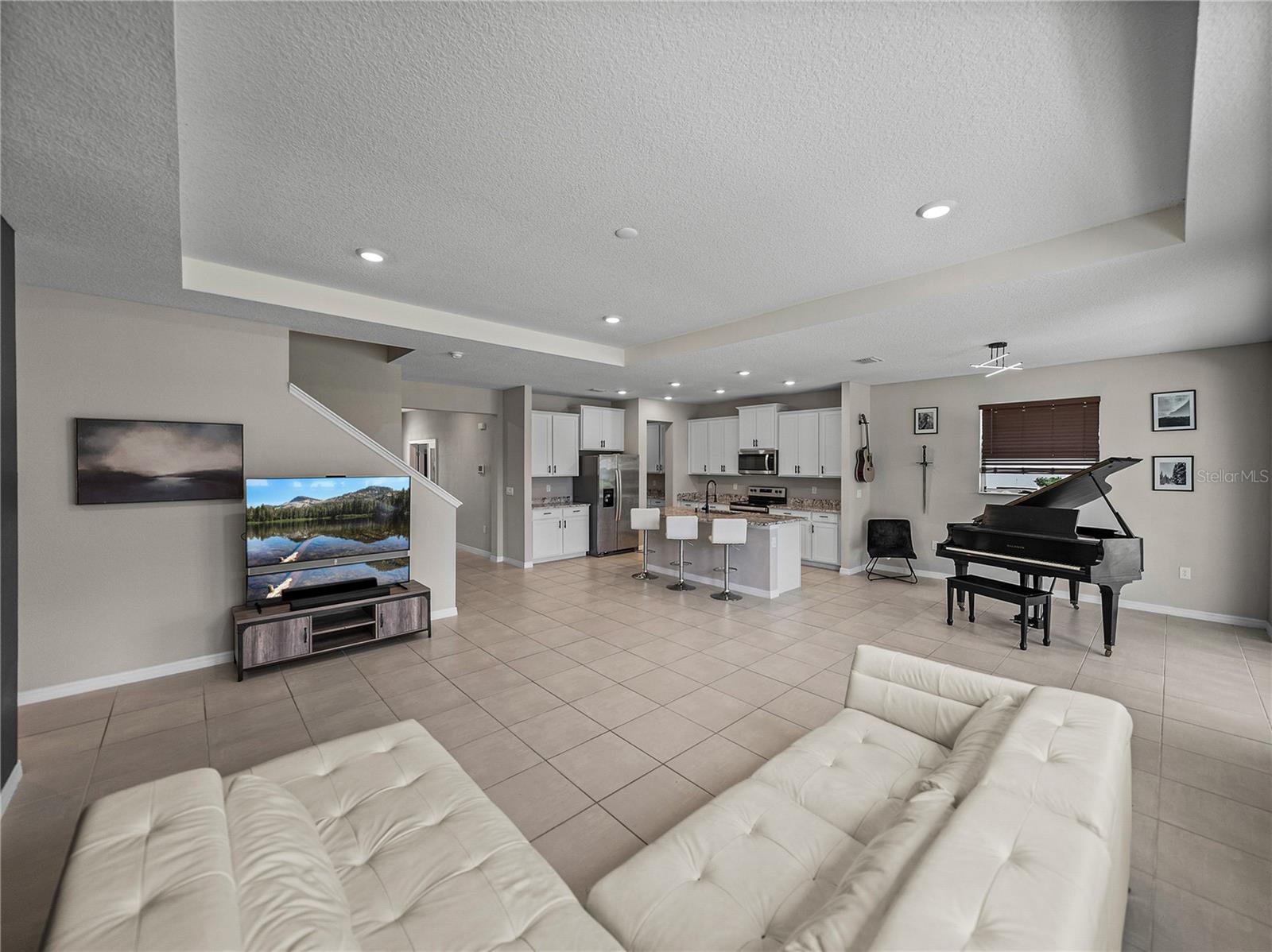 Image 11 of 73 For 13735 Wineberry Drive