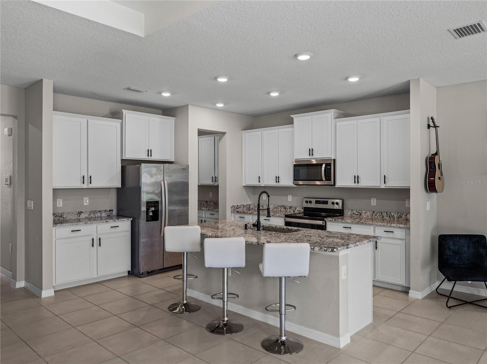Image 17 of 73 For 13735 Wineberry Drive