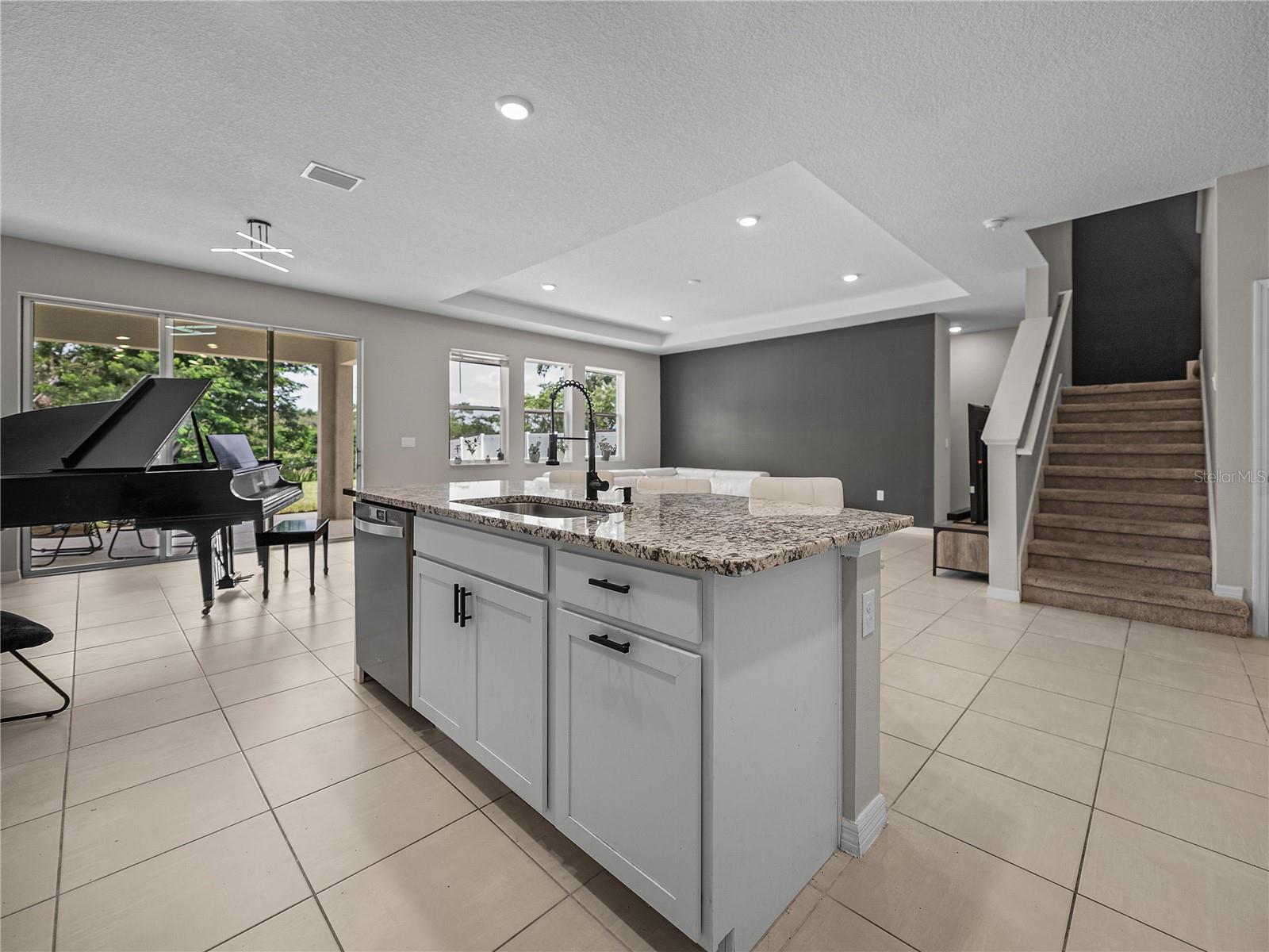 Image 23 of 73 For 13735 Wineberry Drive