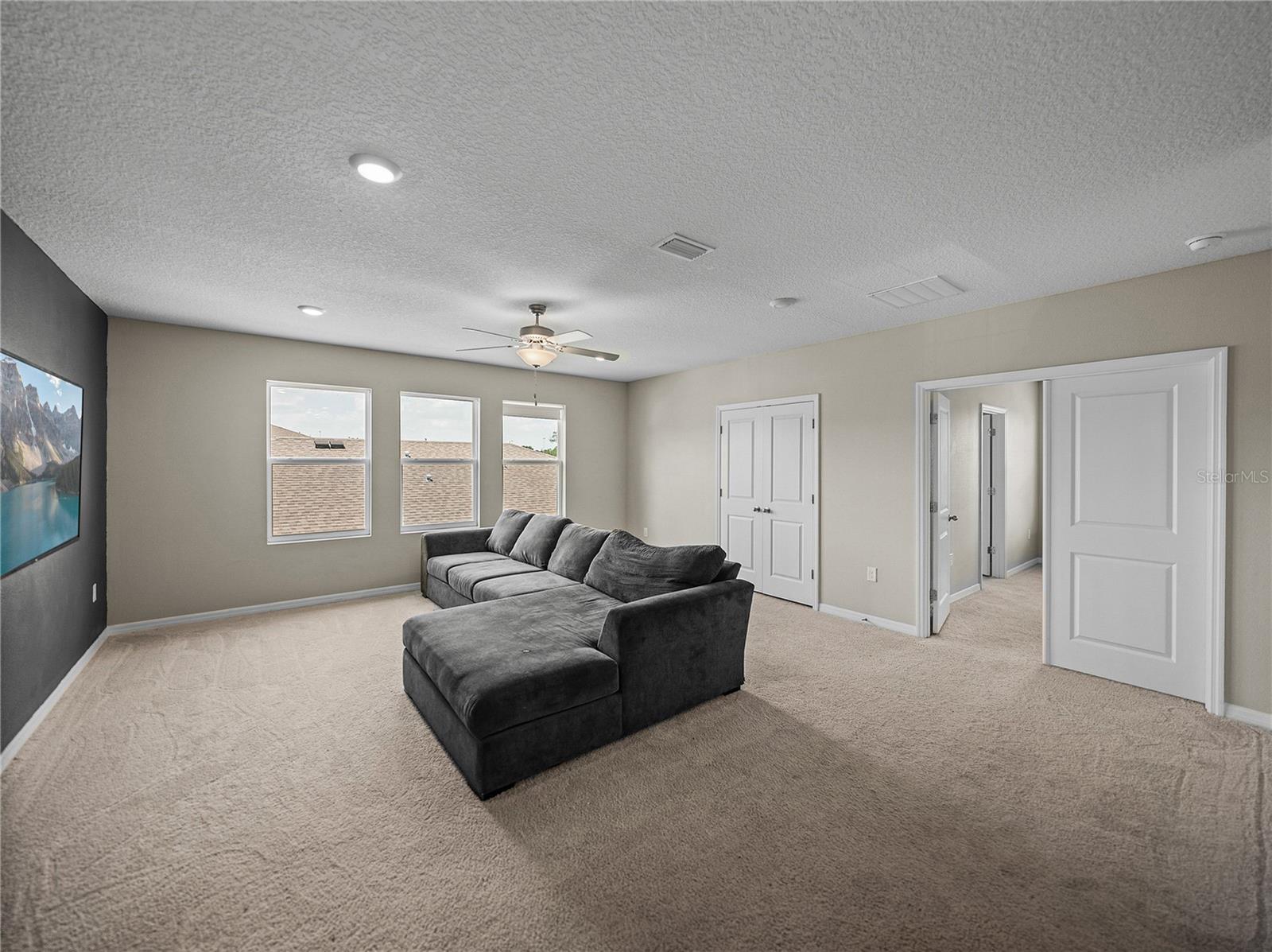 Image 38 of 73 For 13735 Wineberry Drive