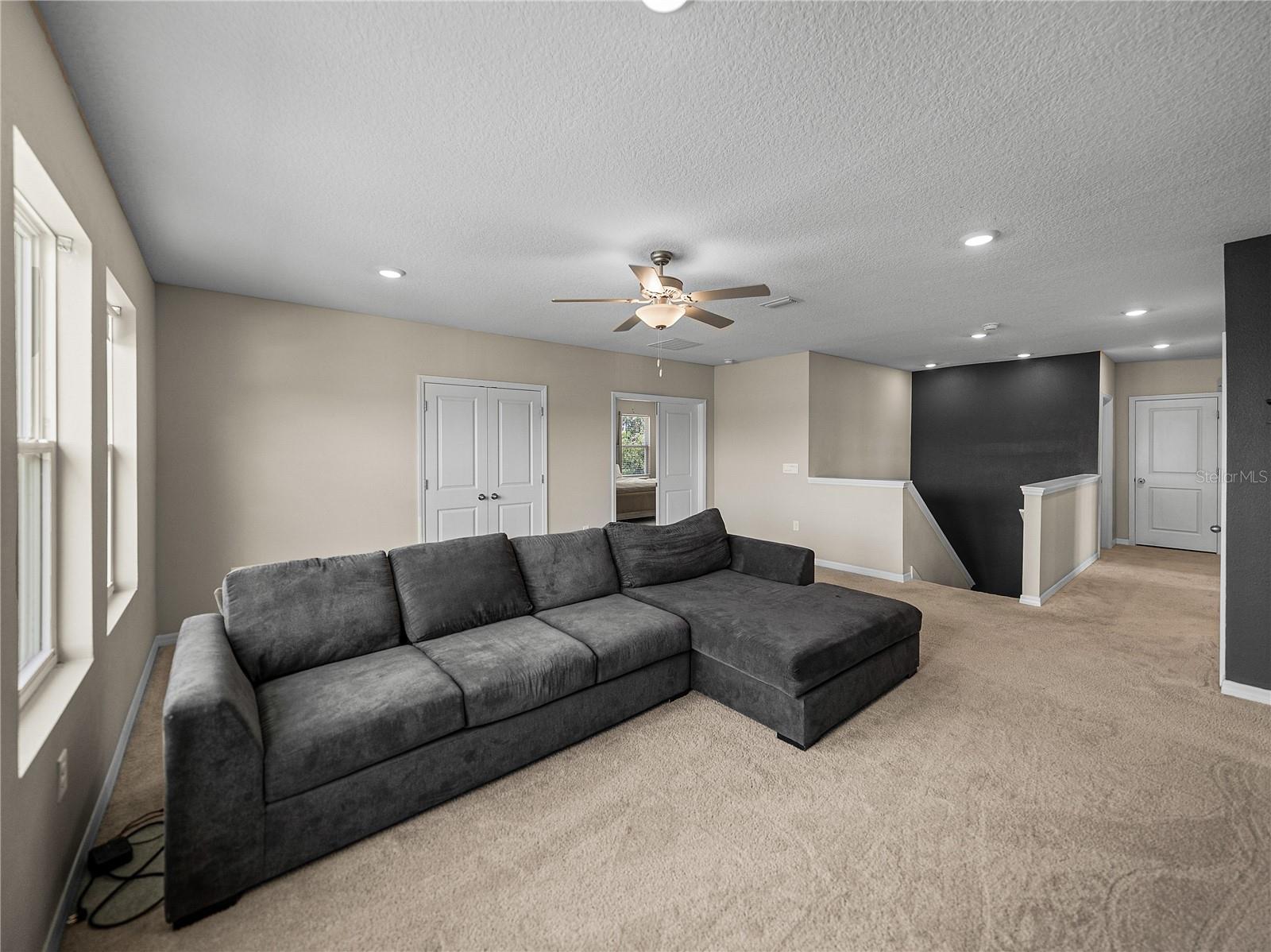 Image 40 of 73 For 13735 Wineberry Drive