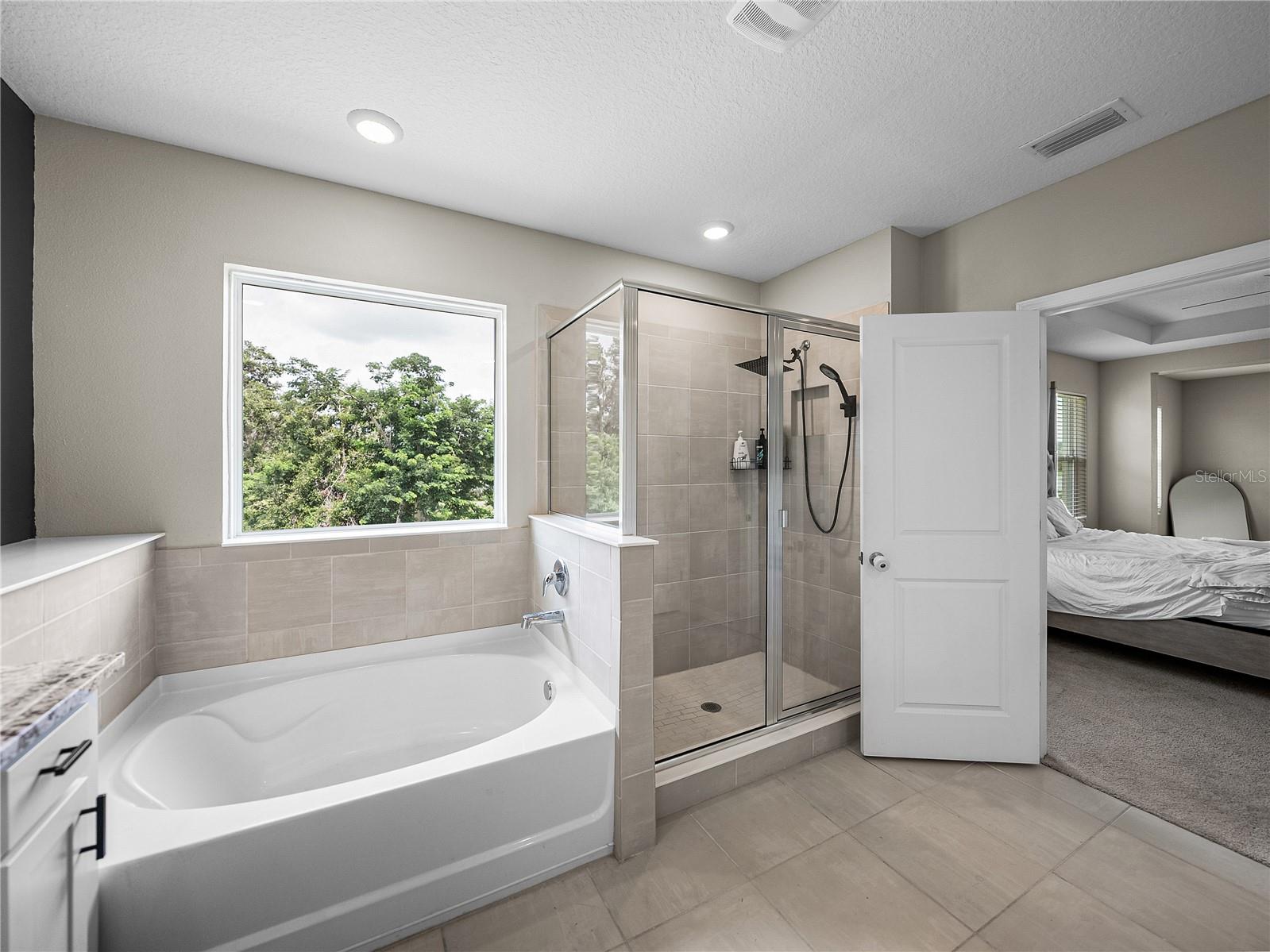 Image 52 of 73 For 13735 Wineberry Drive