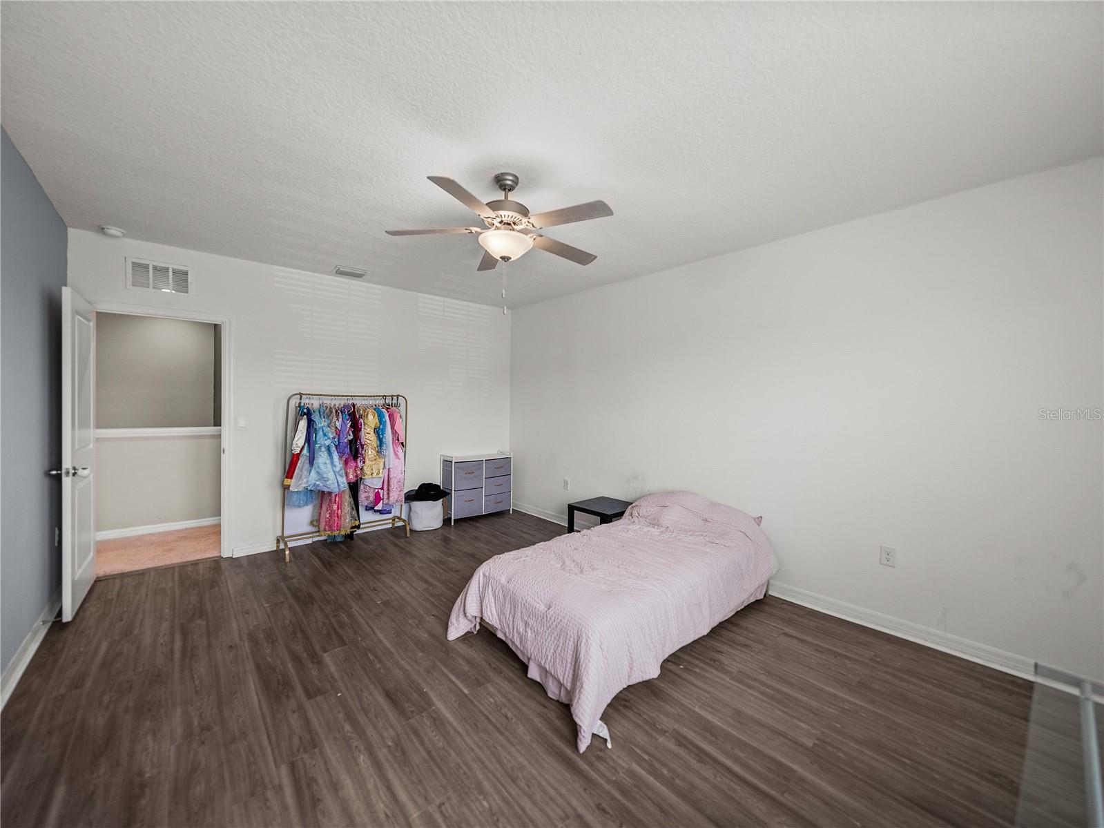 Image 54 of 73 For 13735 Wineberry Drive