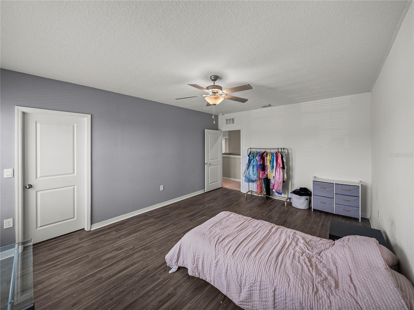 Image 55 of 73 For 13735 Wineberry Drive