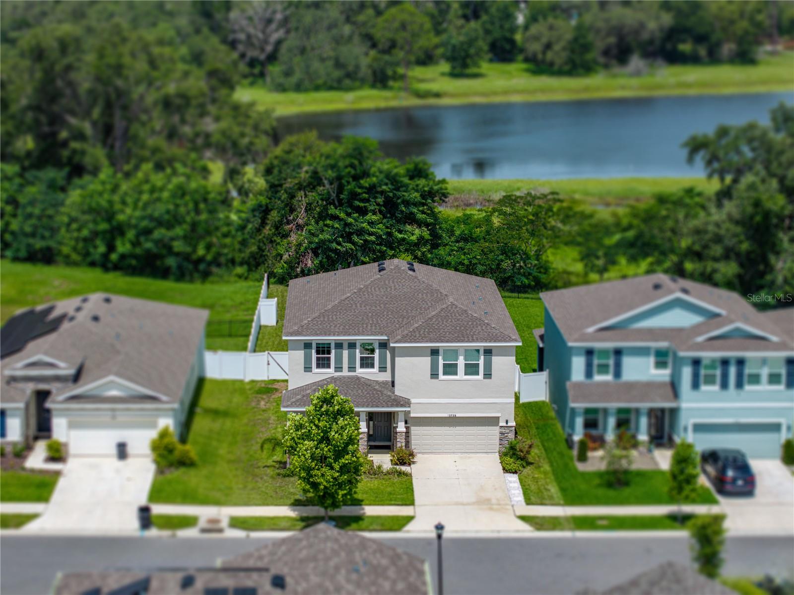 Image 6 of 73 For 13735 Wineberry Drive