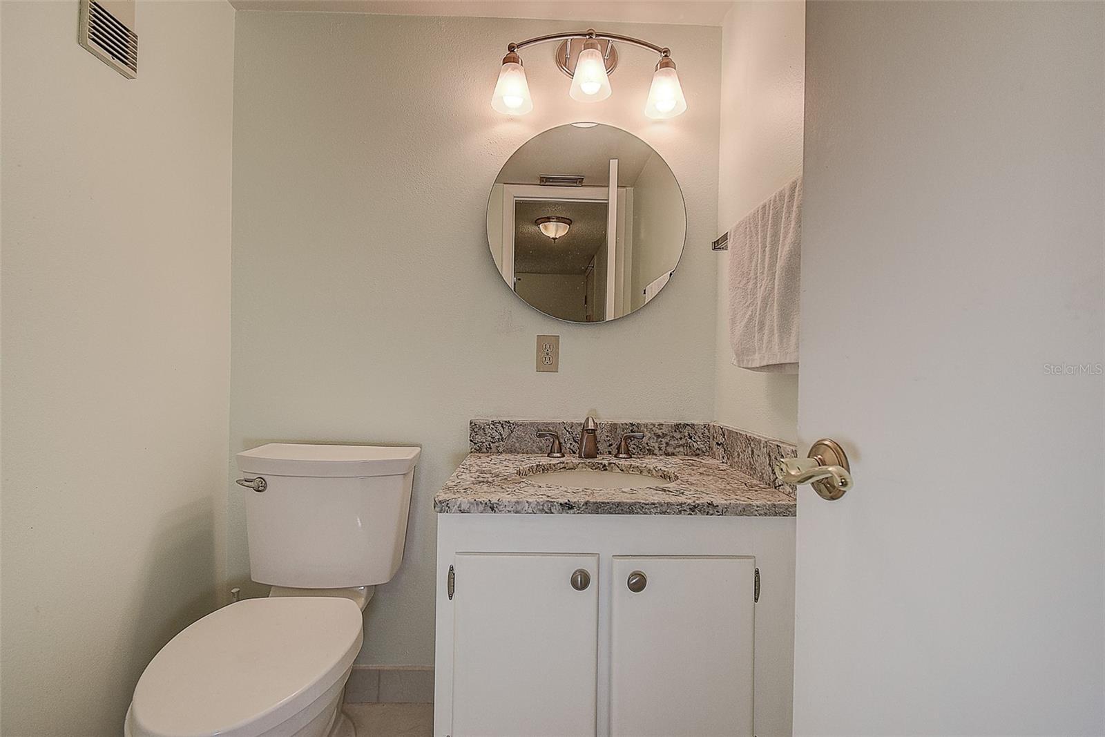 Image 13 of 37 For 11485 Oakhurst Road 310