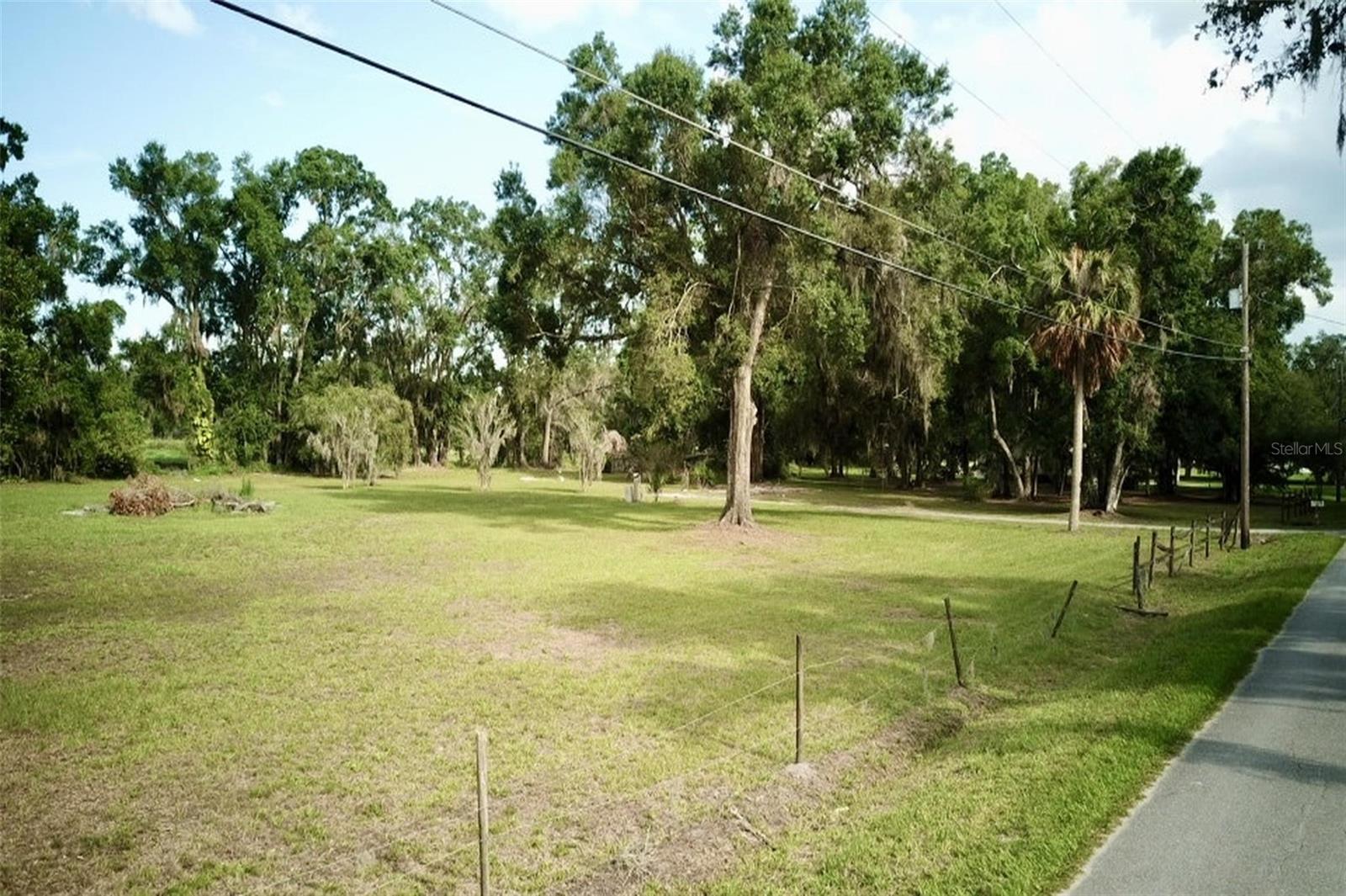 Image 10 of 26 For 1445 Carter Street