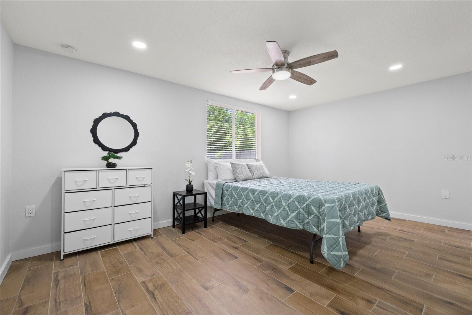 Image 20 of 35 For 2333 Indigo Drive