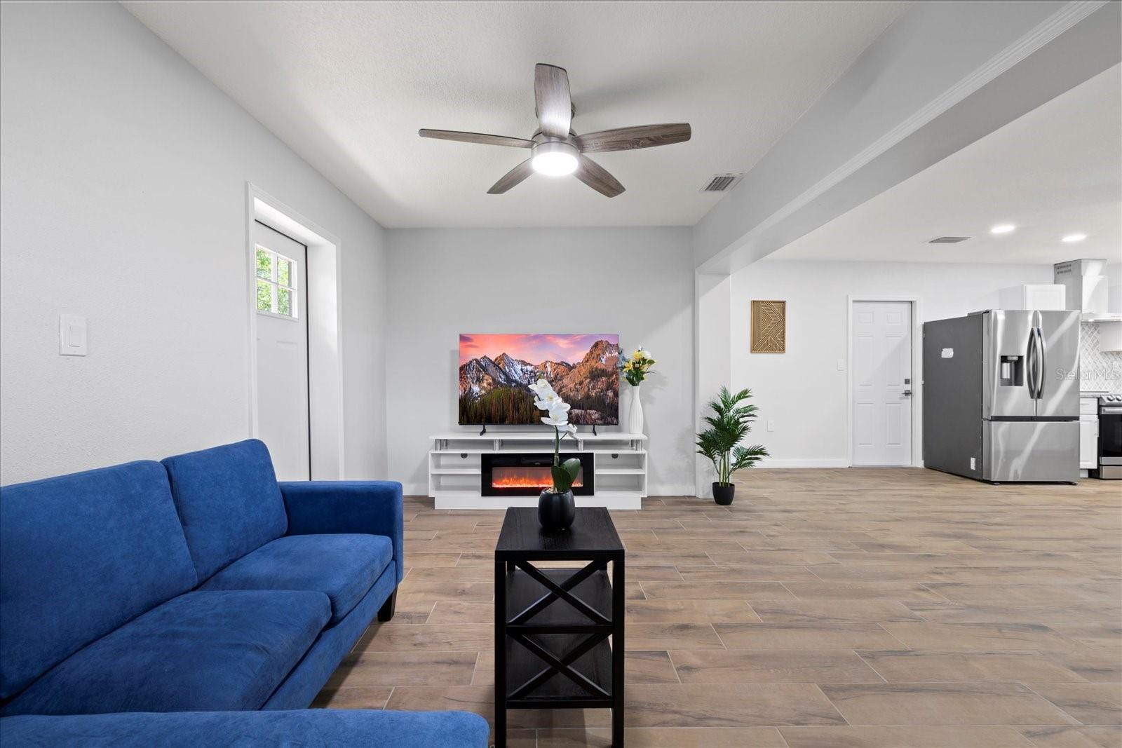 Image 9 of 35 For 2333 Indigo Drive
