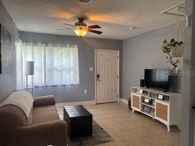 Image 2 of 16 For 912 Lakeview Road