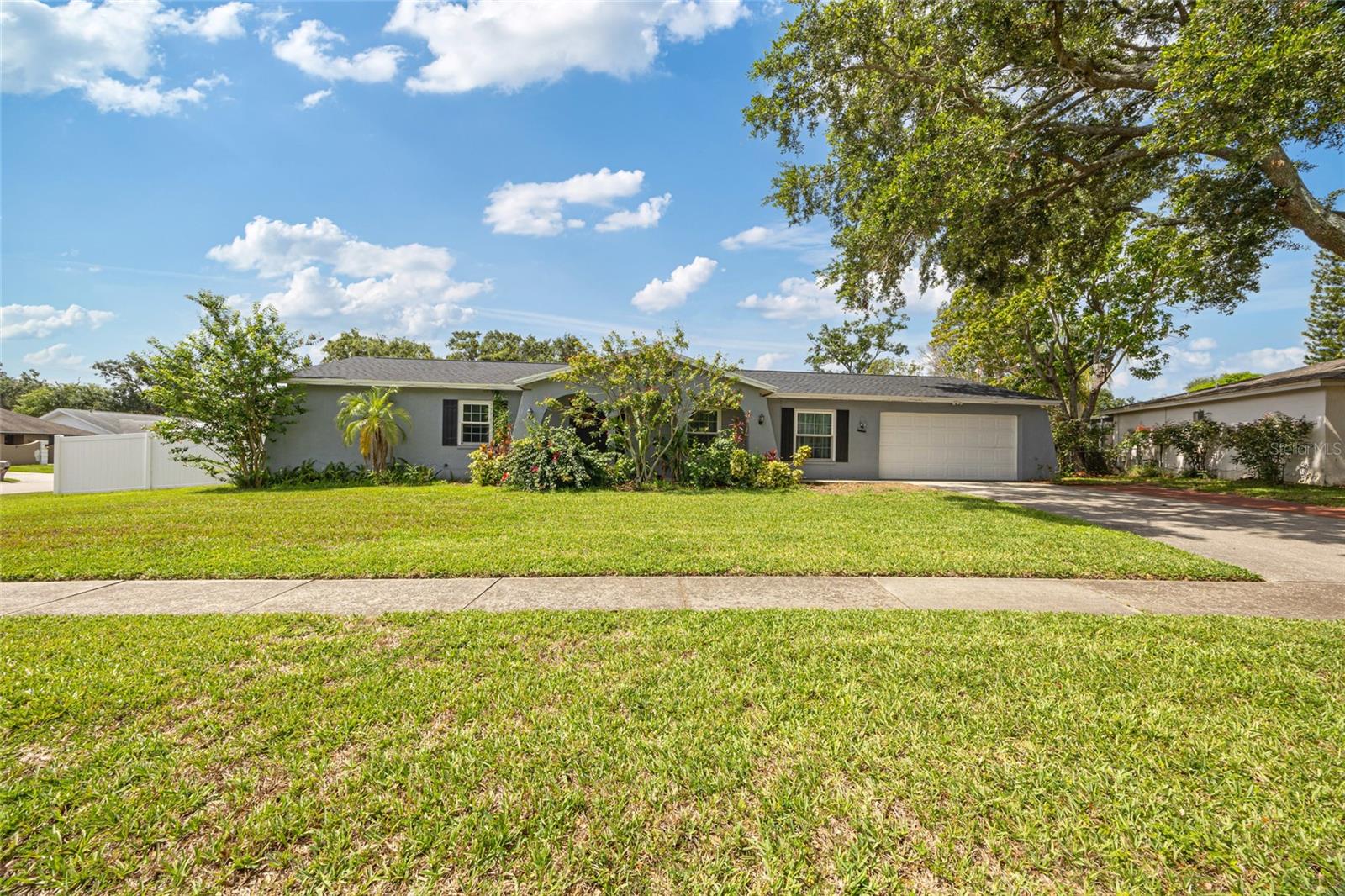 Image 2 of 30 For 602 Hillpoint Way