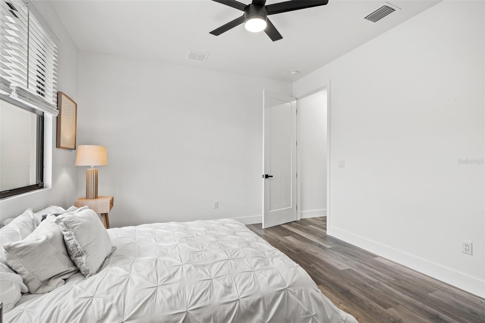 Image 33 of 61 For 6206 64th Way N