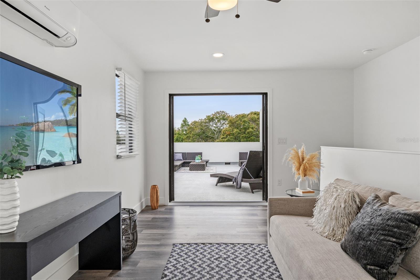 Image 41 of 61 For 6206 64th Way N