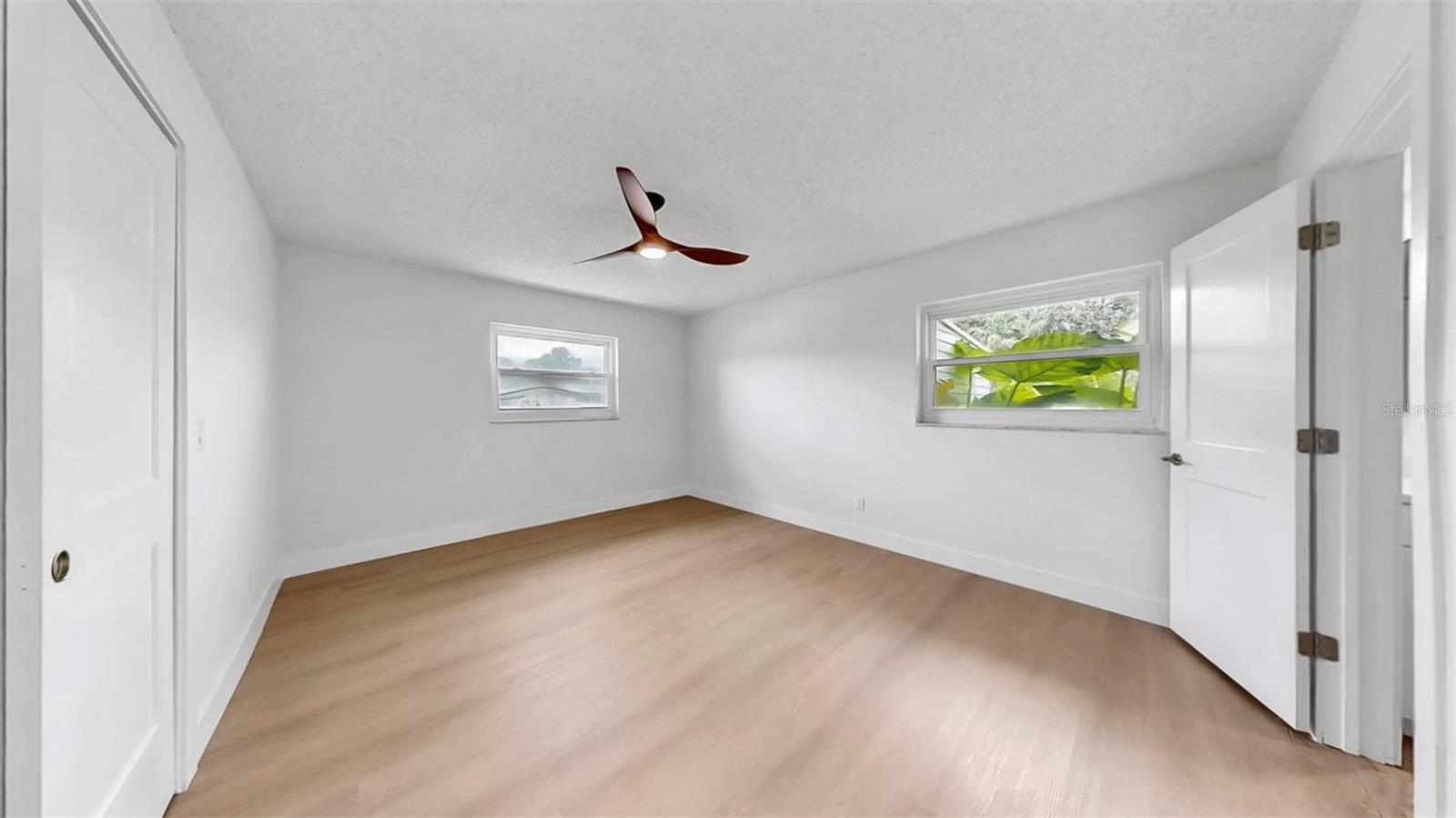 Image 60 of 87 For 2401 Roberta Lane