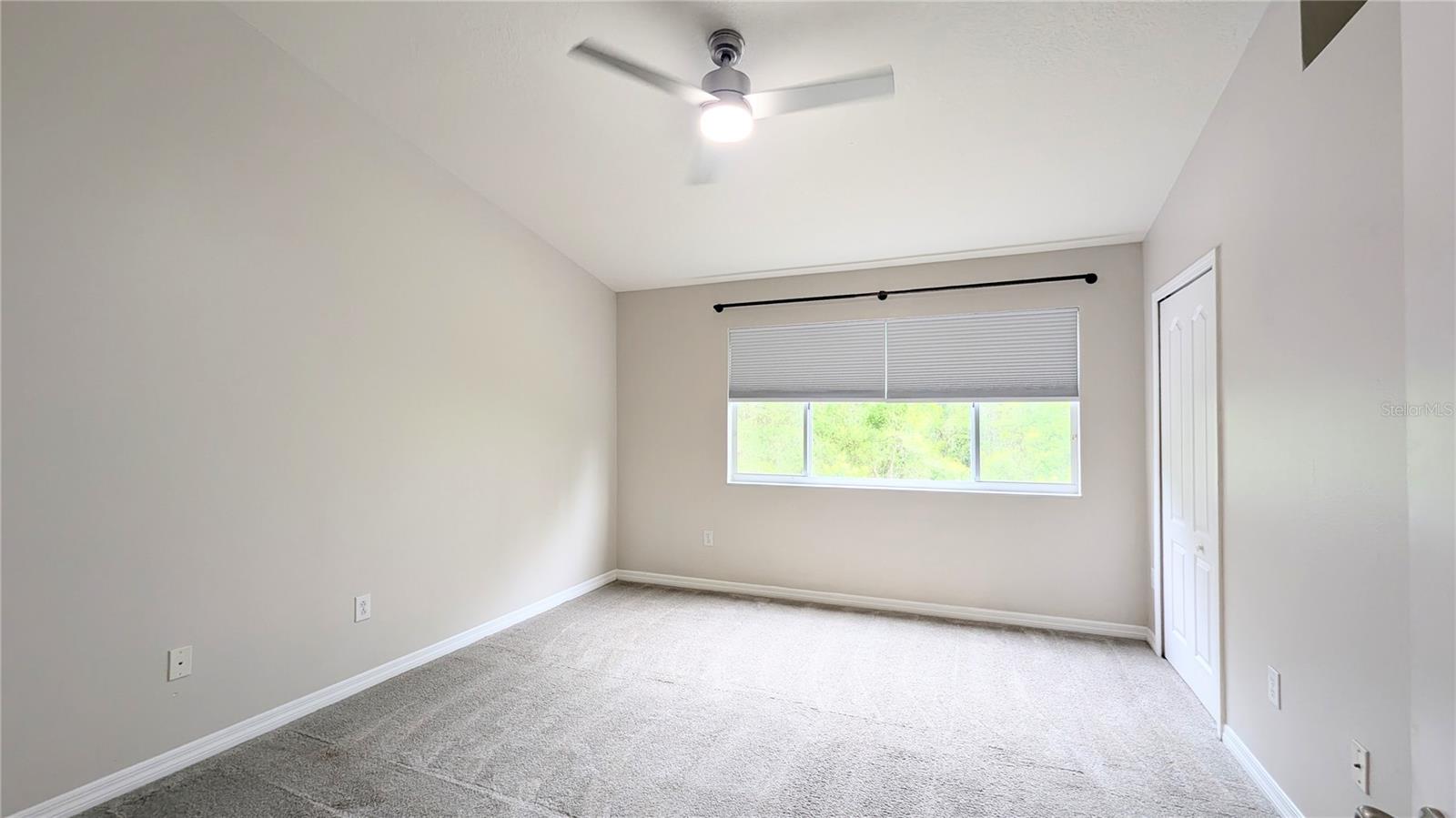 Image 18 of 21 For 1247 Kennewick Court