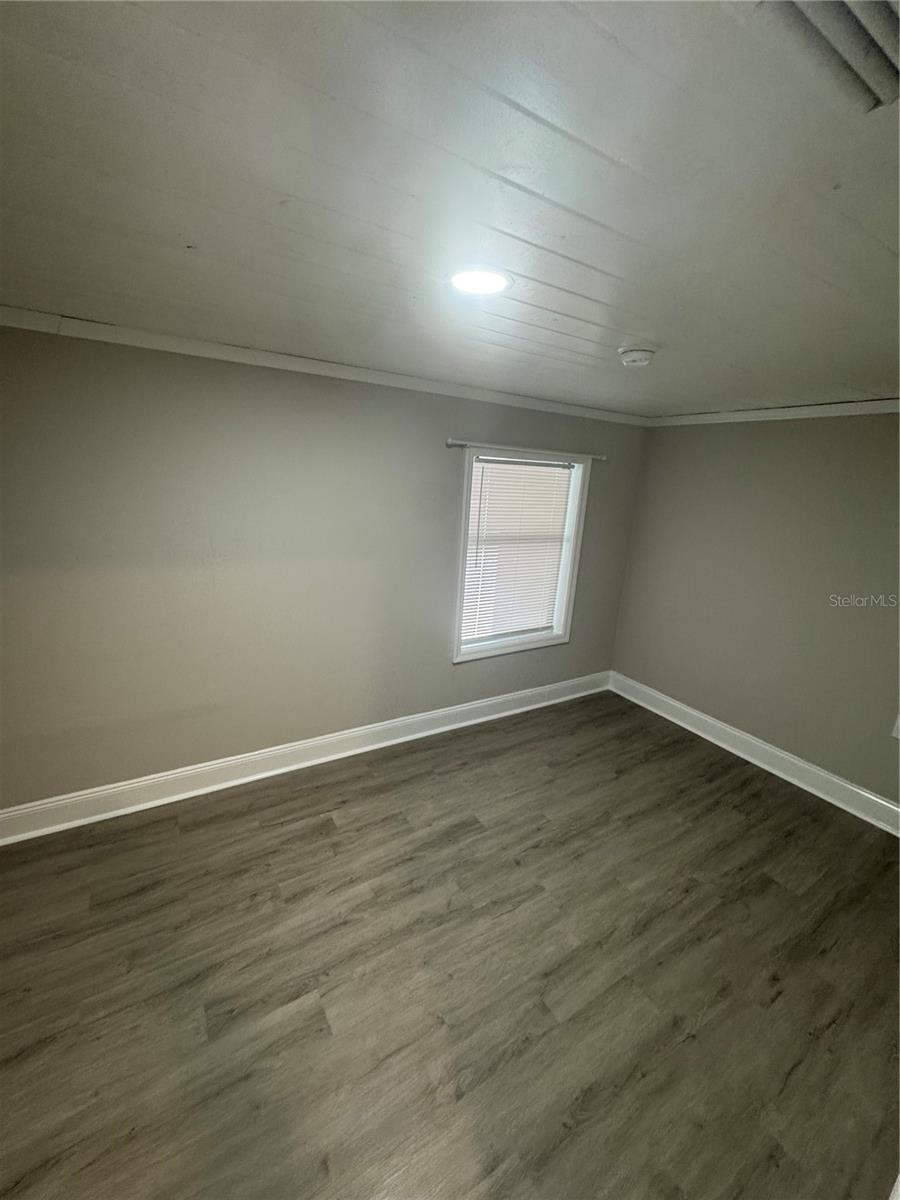 Image 18 of 59 For 10802 Balm Riverview Road