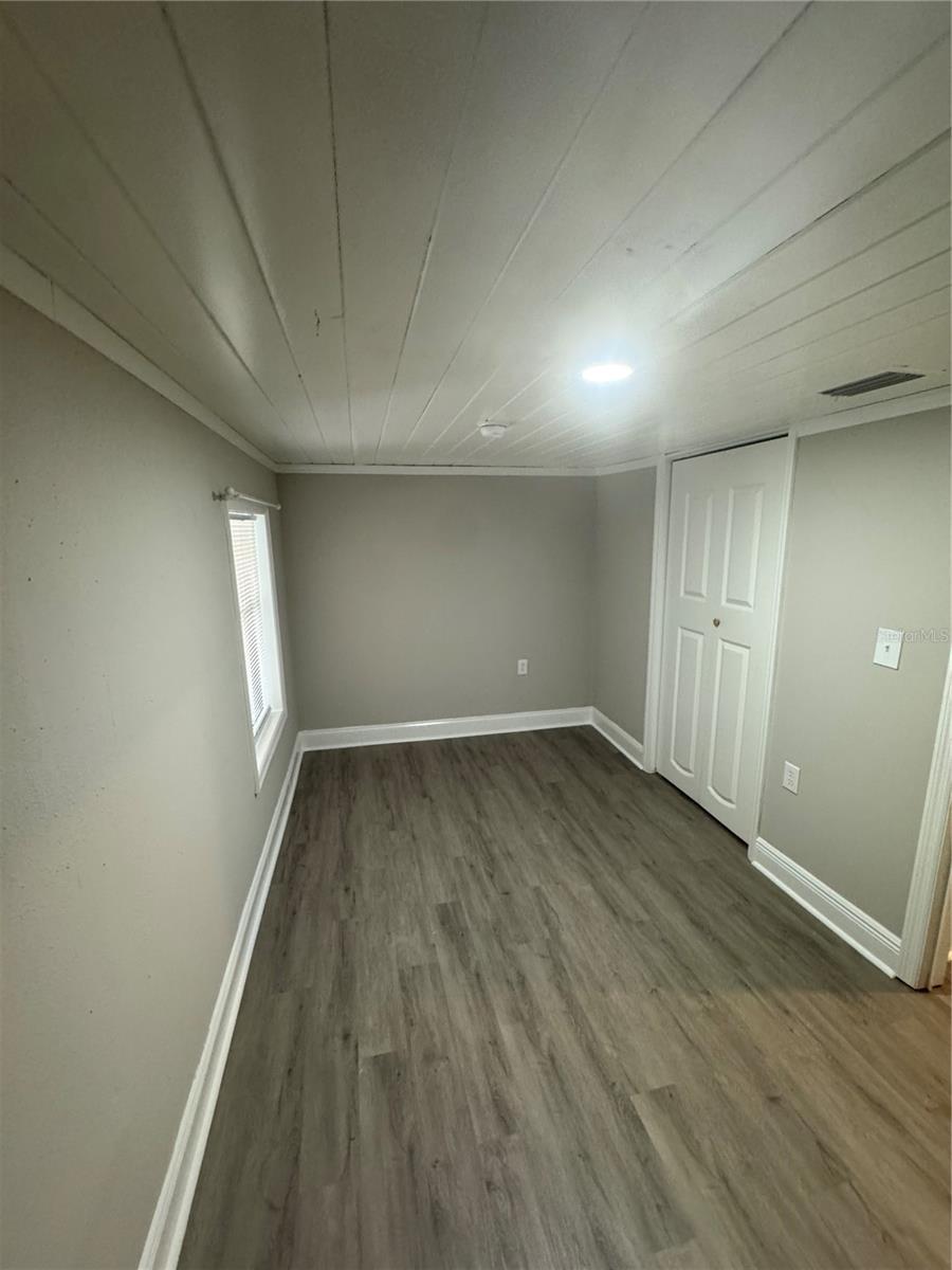 Image 19 of 59 For 10802 Balm Riverview Road