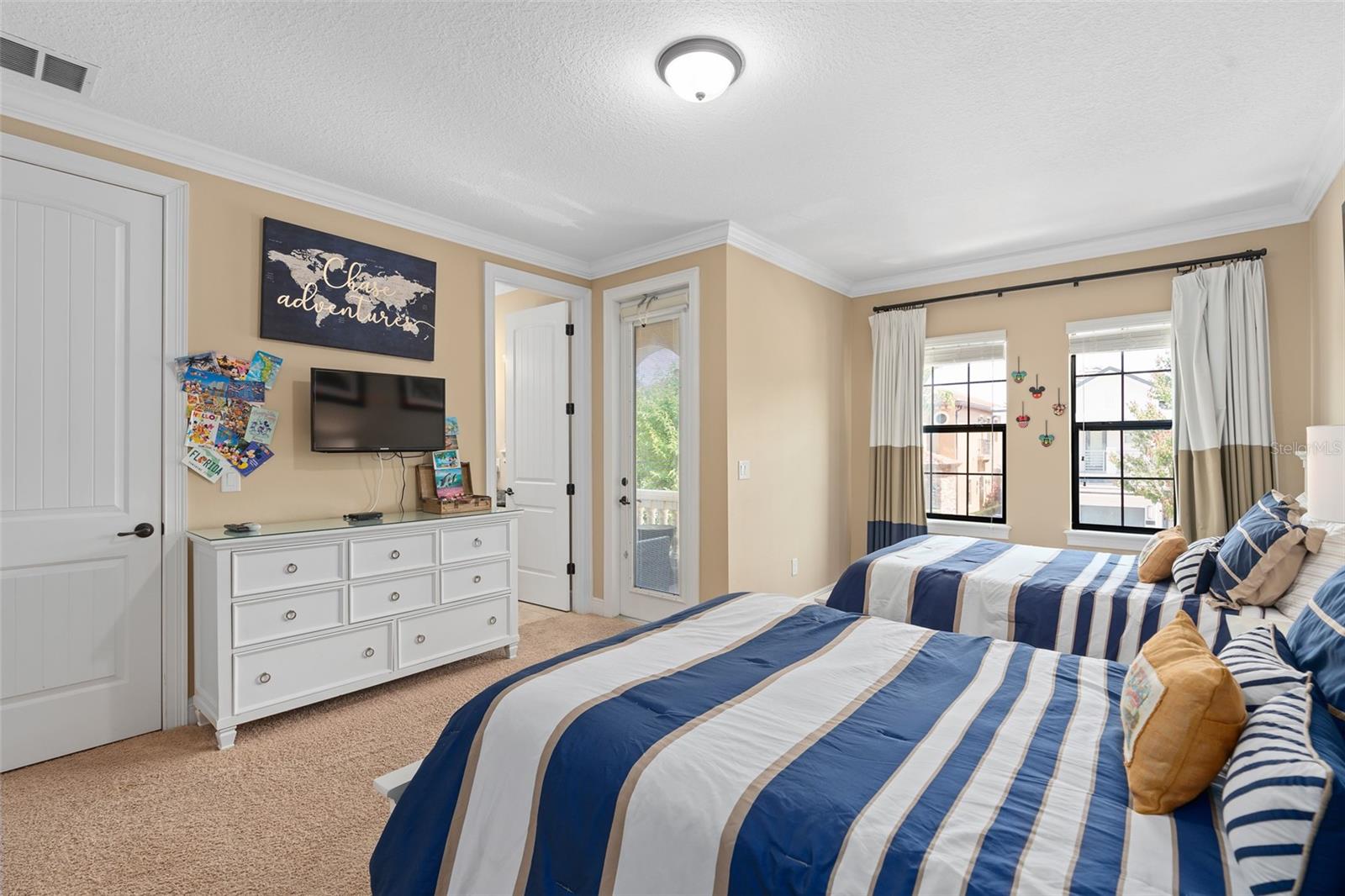 Image 42 of 63 For 852 Desert Mountain Court