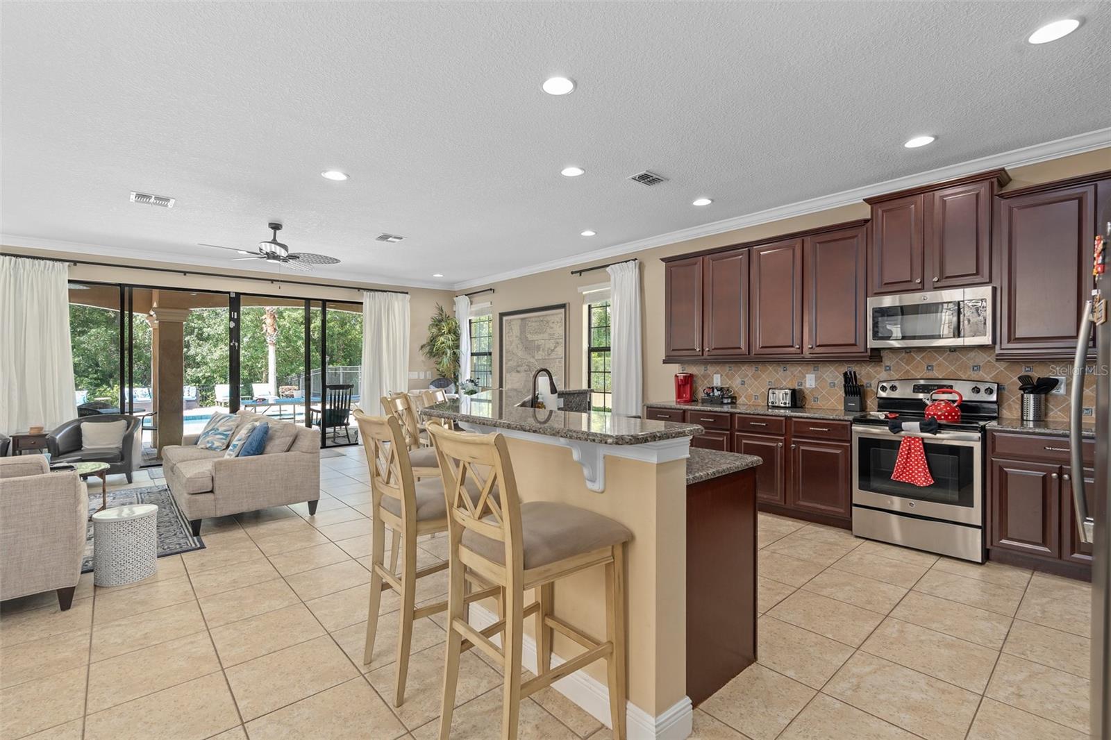 Image 6 of 63 For 852 Desert Mountain Court