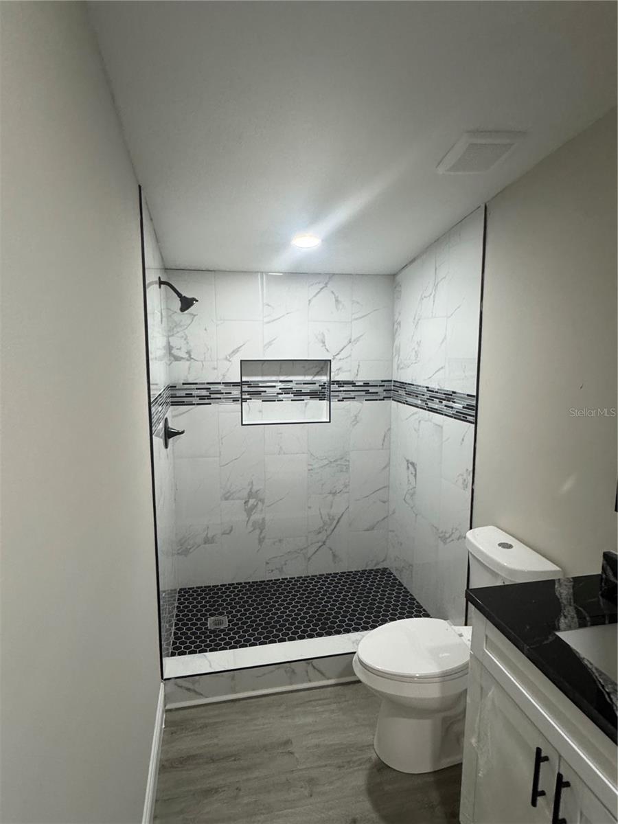 Image 21 of 44 For 8631 Miller Drive