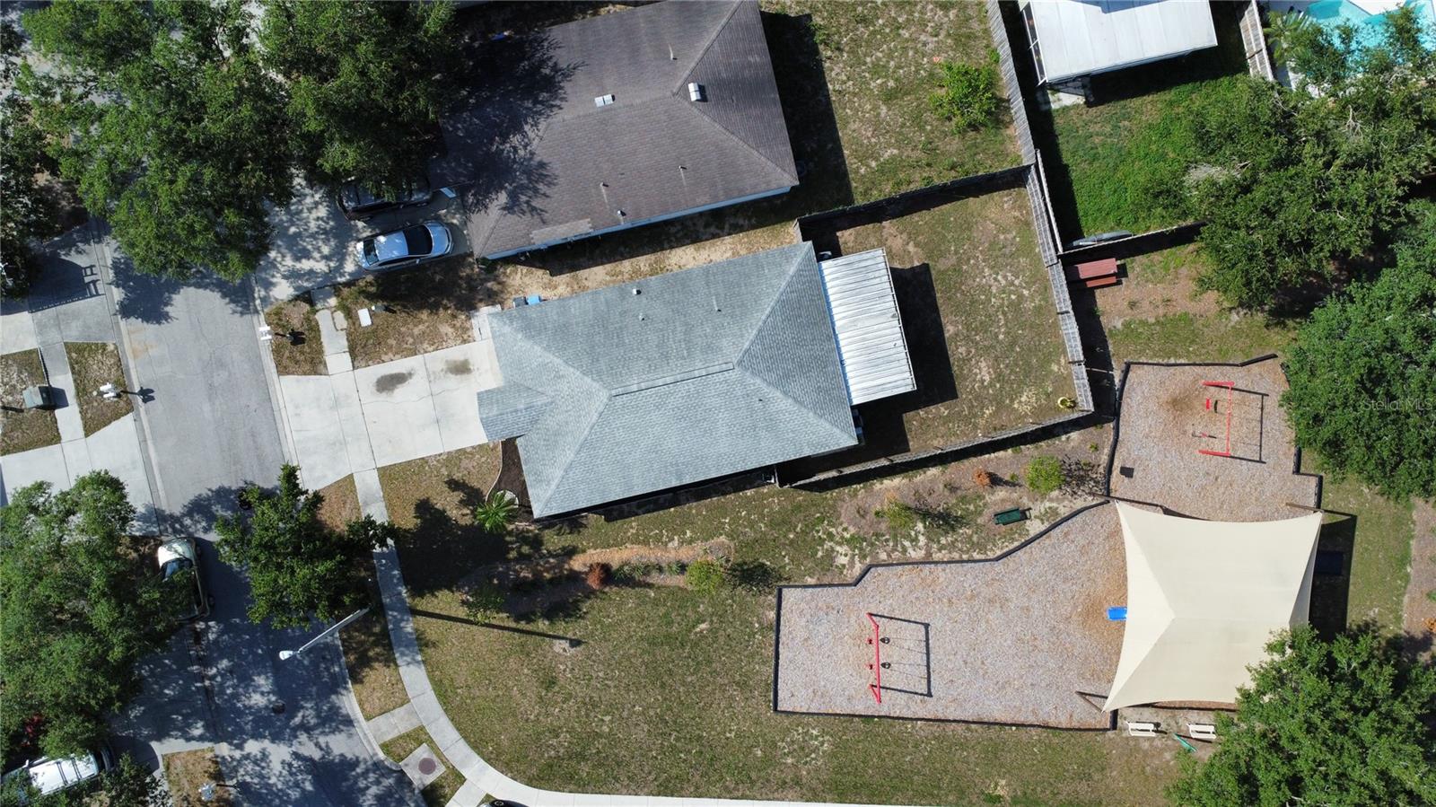 Listing photo id 36 for 1006 Harvest Moon Drive