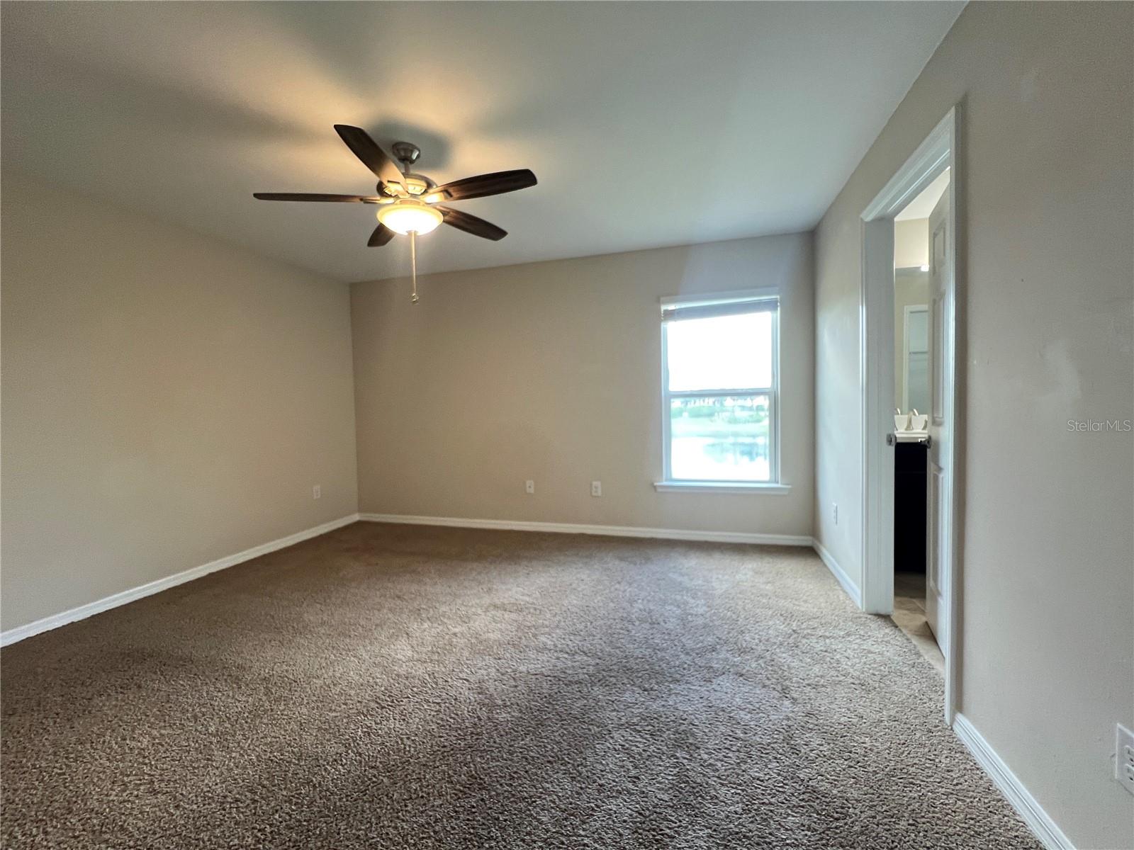 Image 13 of 26 For 3724 Crofton Court