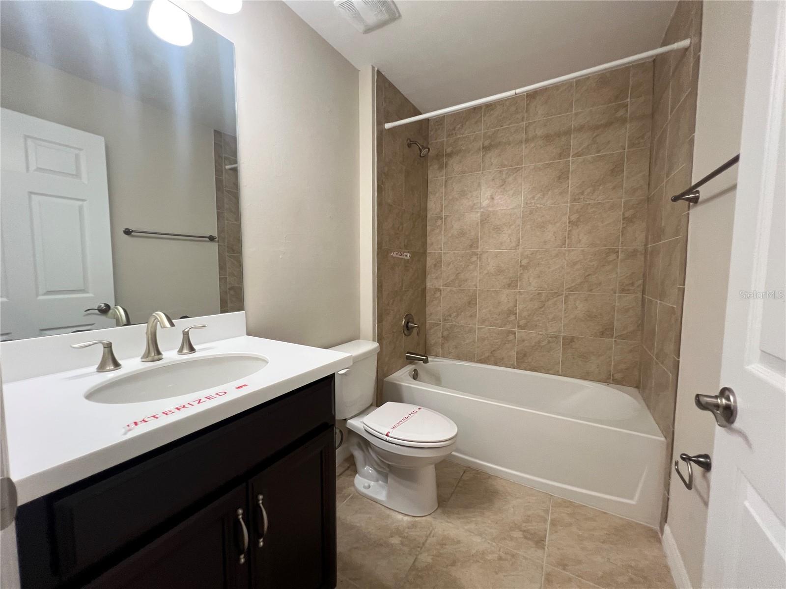 Image 16 of 26 For 3724 Crofton Court