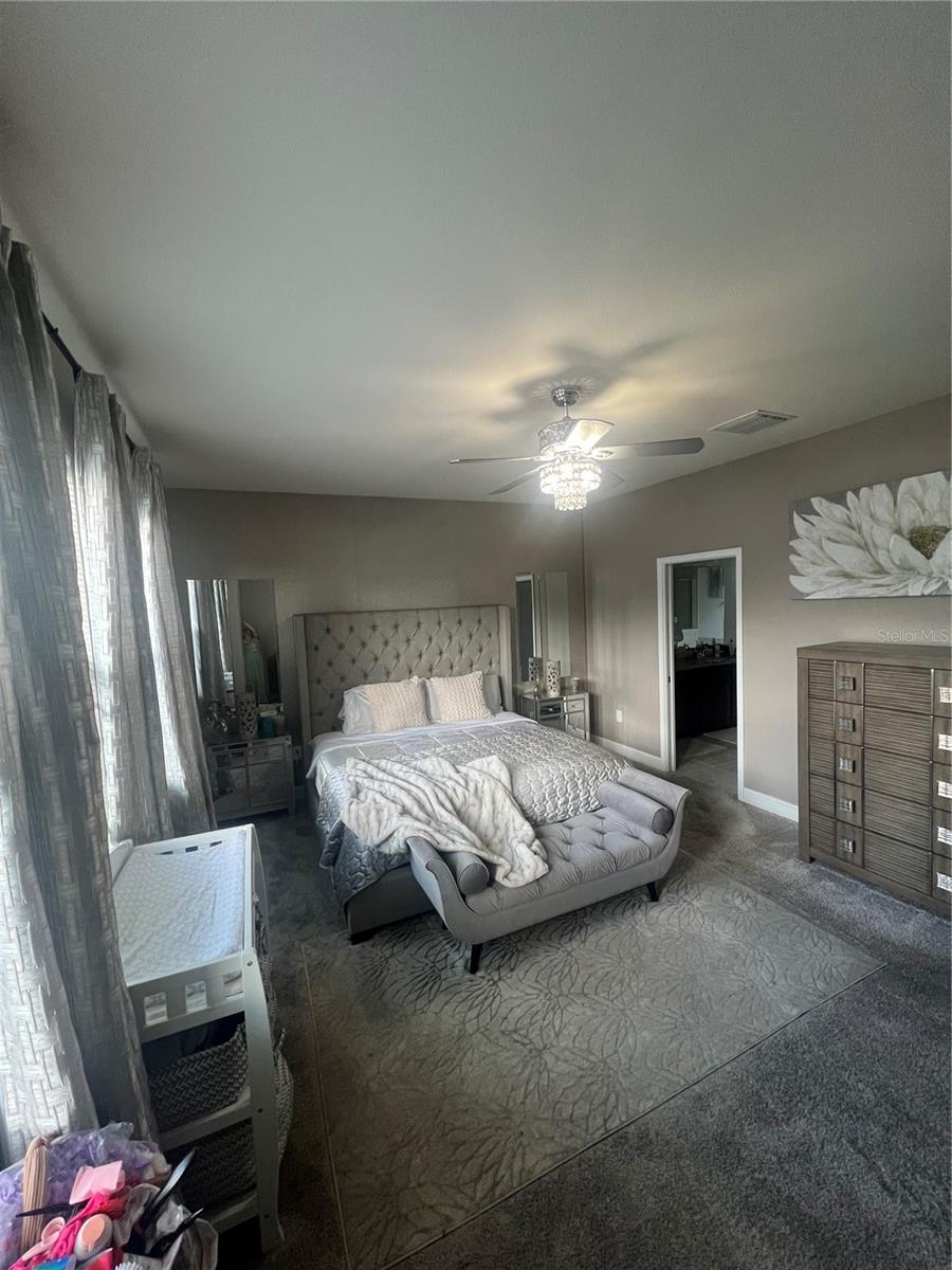 Image 17 of 38 For 33191 Azalea Ridge Drive