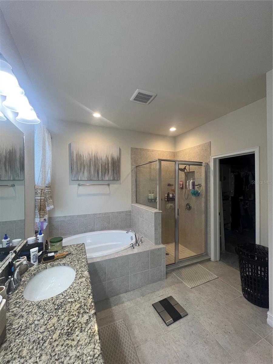 Image 19 of 38 For 33191 Azalea Ridge Drive