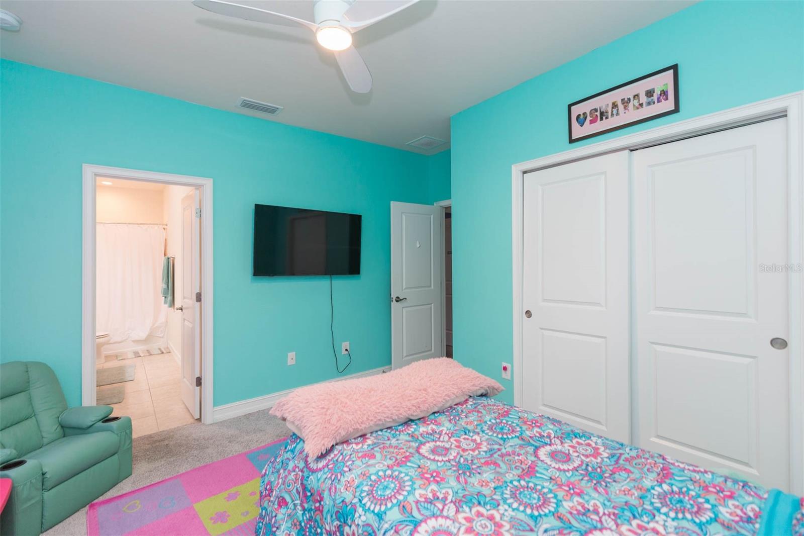 Image 39 of 81 For 33191 Azalea Ridge Drive