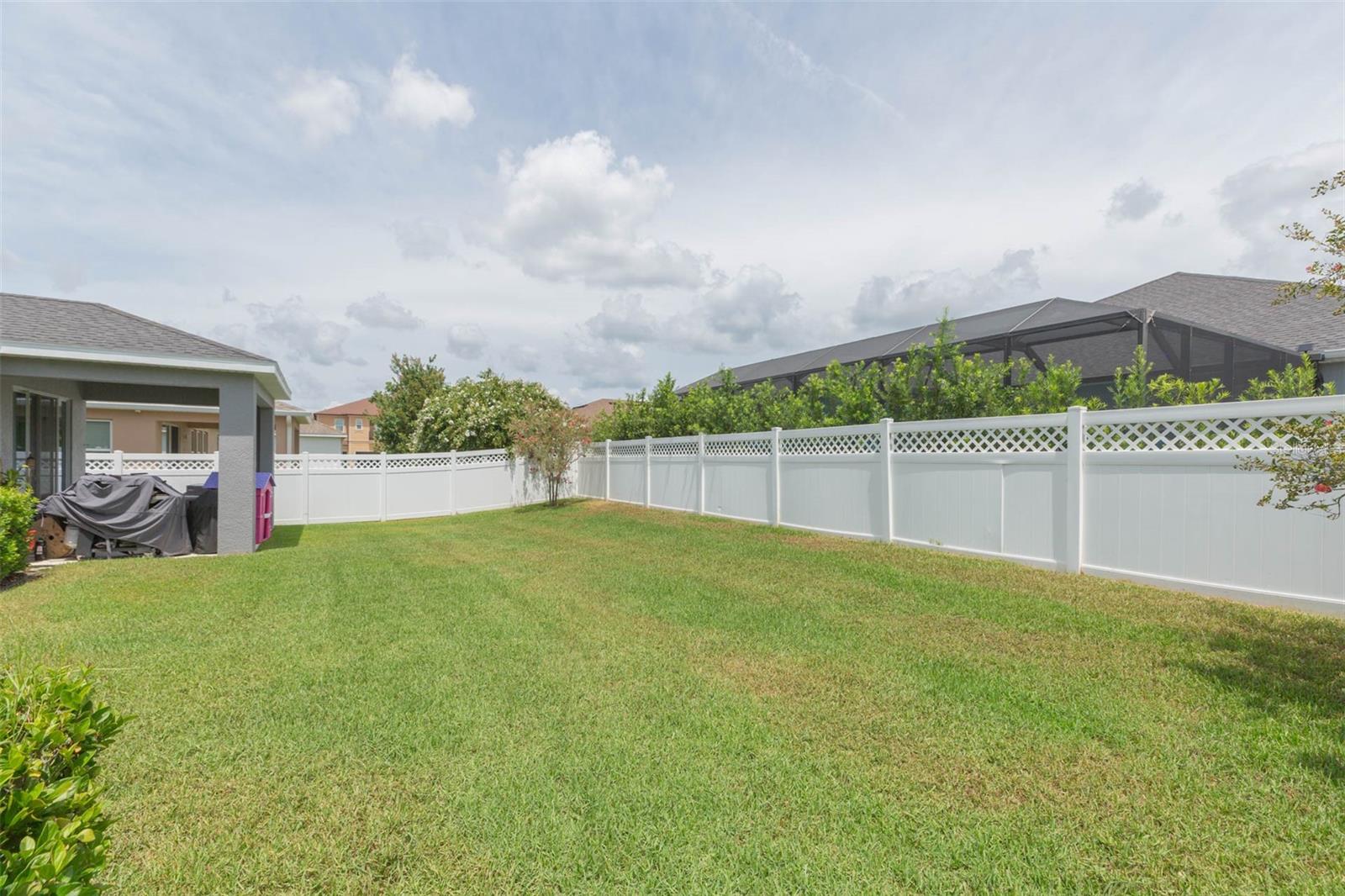 Image 53 of 81 For 33191 Azalea Ridge Drive