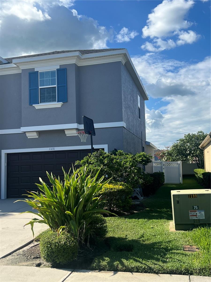 Image 6 of 38 For 33191 Azalea Ridge Drive
