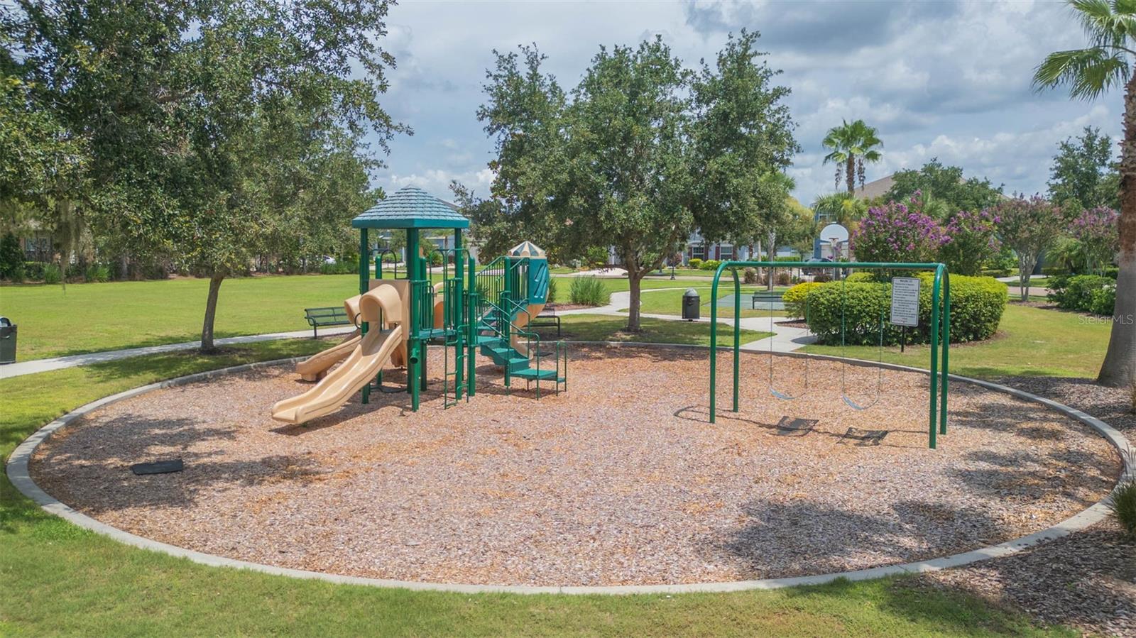 Image 69 of 81 For 33191 Azalea Ridge Drive