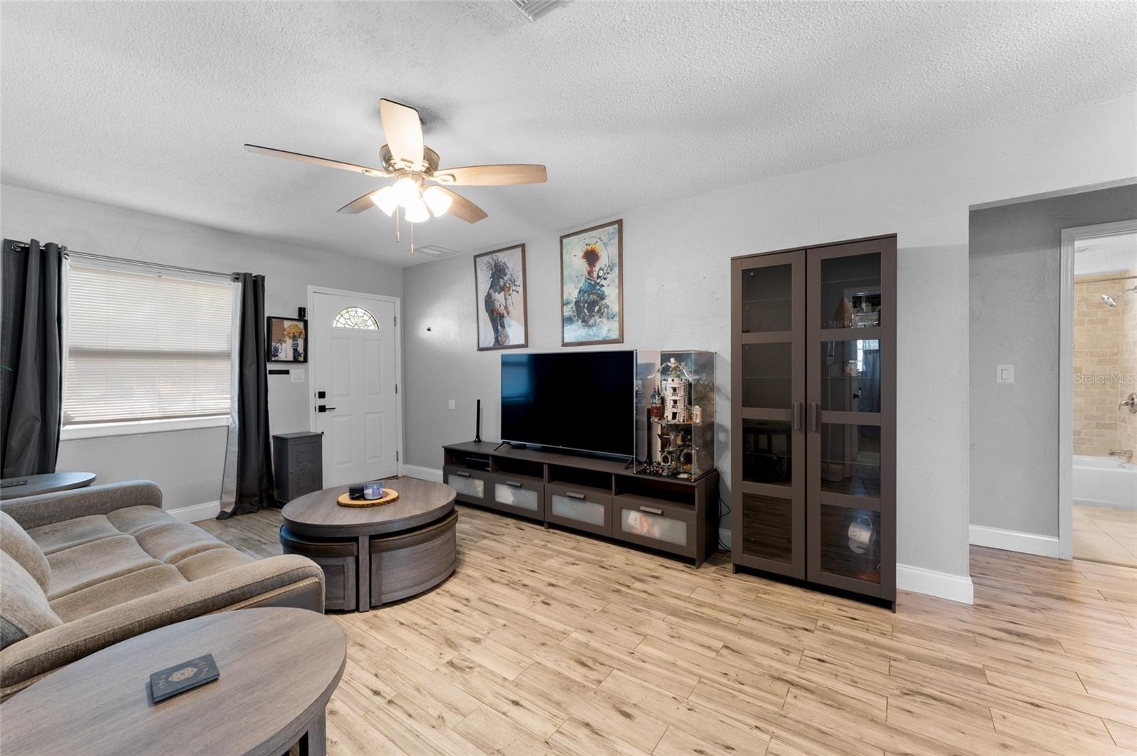 Image 10 of 81 For 12316 Eldon Drive