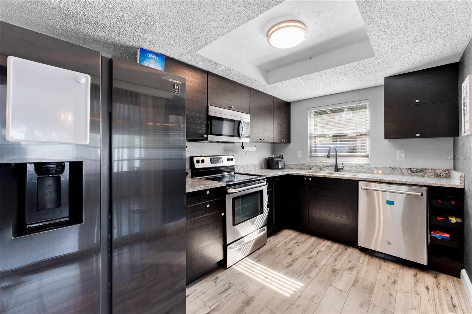 Image 13 of 81 For 12316 Eldon Drive