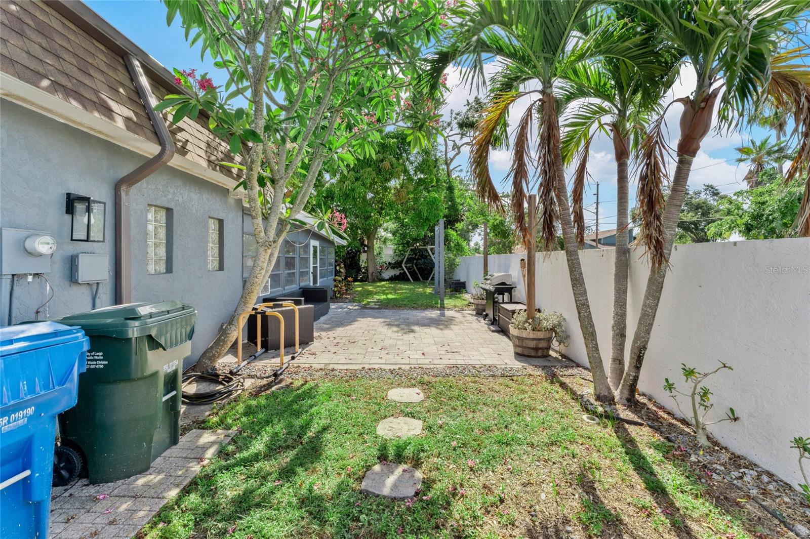 Image 43 of 81 For 12316 Eldon Drive